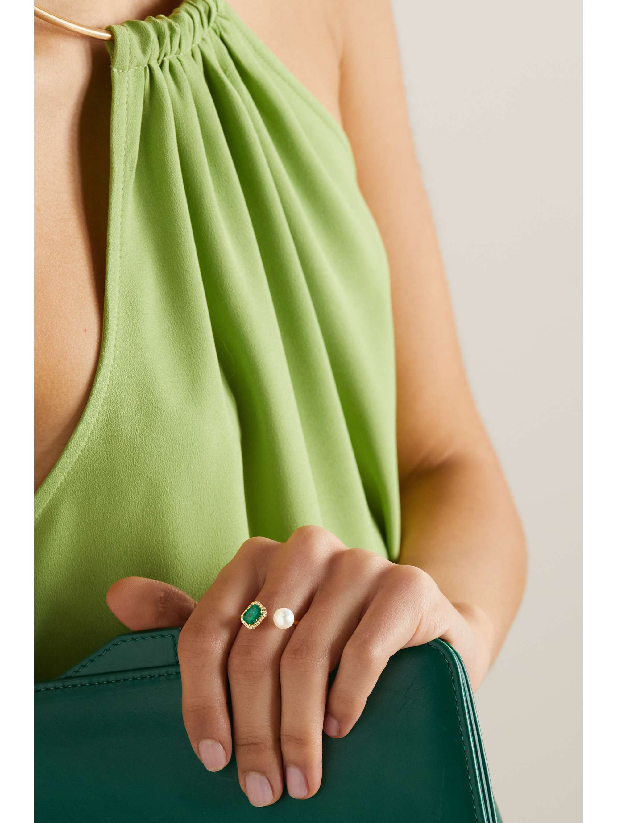 SHAY 18-karat gold, diamond, emerald and pearl ring