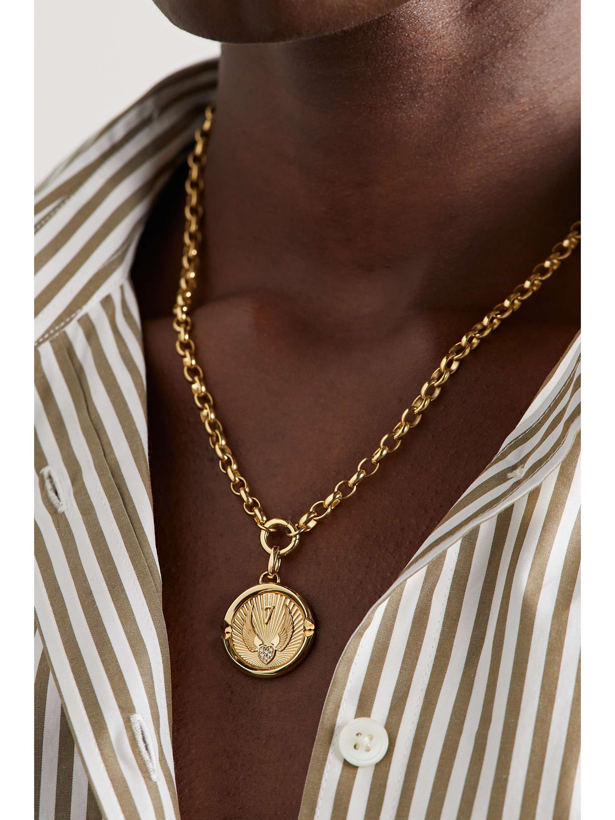 FOUNDRAE Beloved, With Wings We Fly 18-karat gold diamond pendant