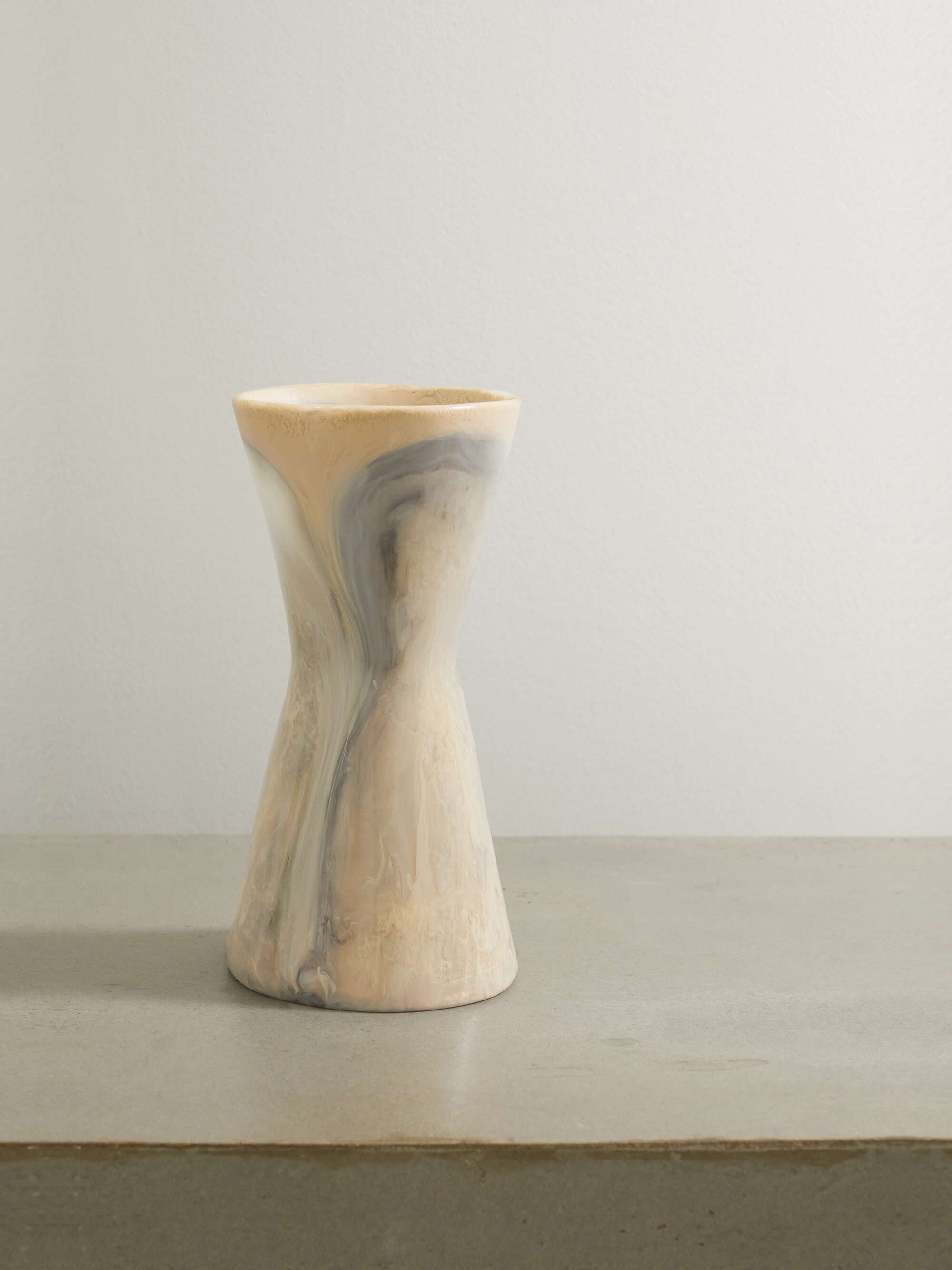 Bow tall marbled resin vase