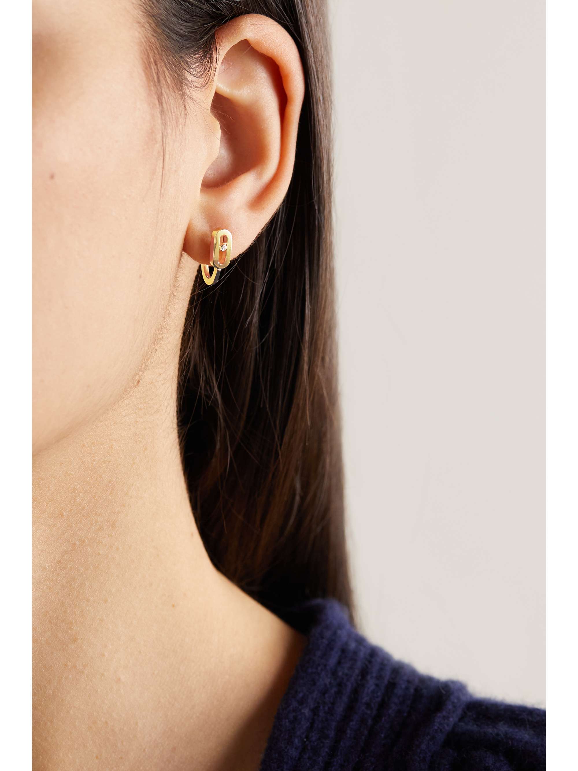 MESSIKA أقراط دائرية Move Classique من الذهب عيار 18 قيراطاً والألماس