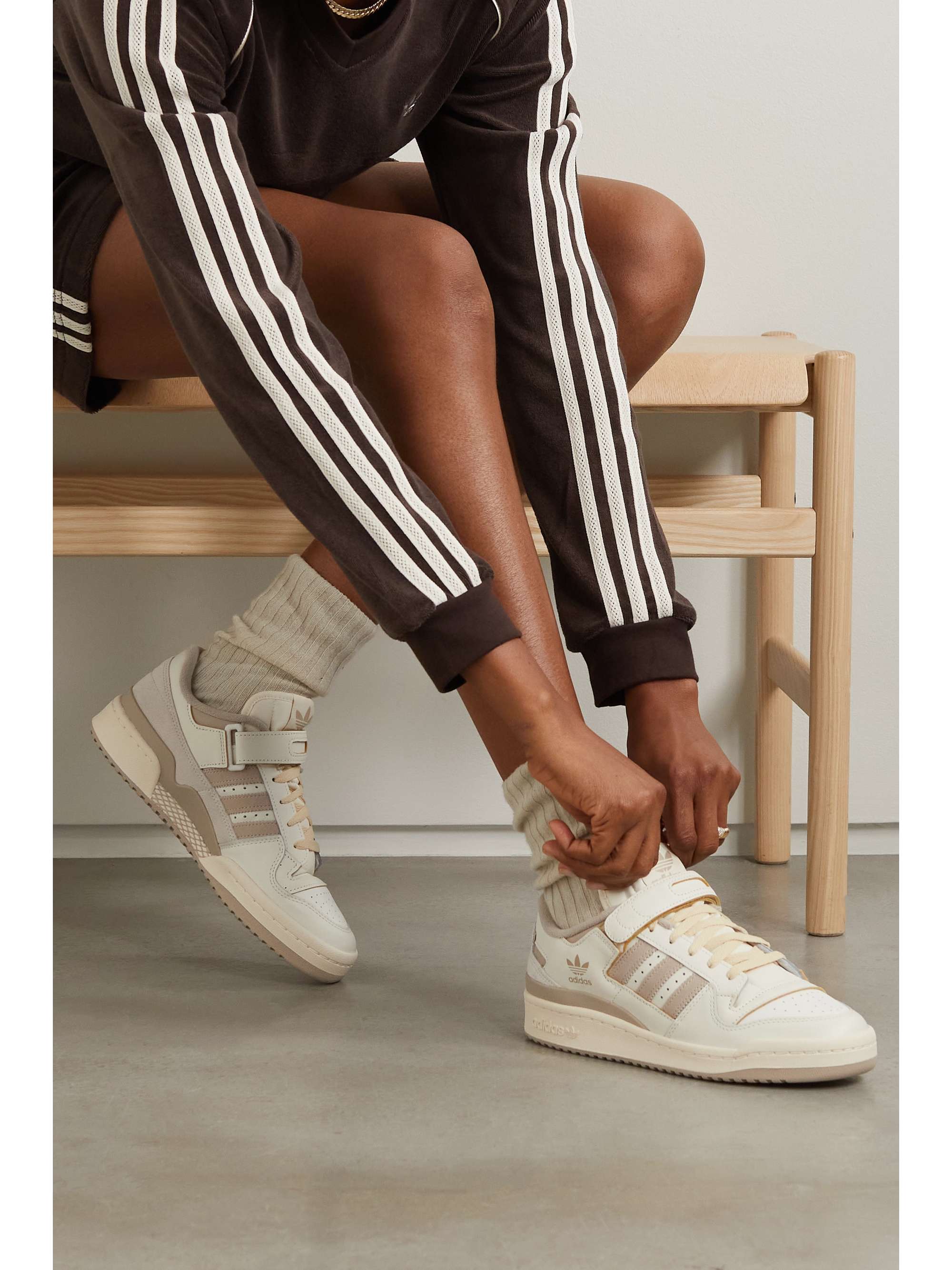 ADIDAS ORIGINALS Forum Low suede-trimmed leather sneakers | NET-A-PORTER