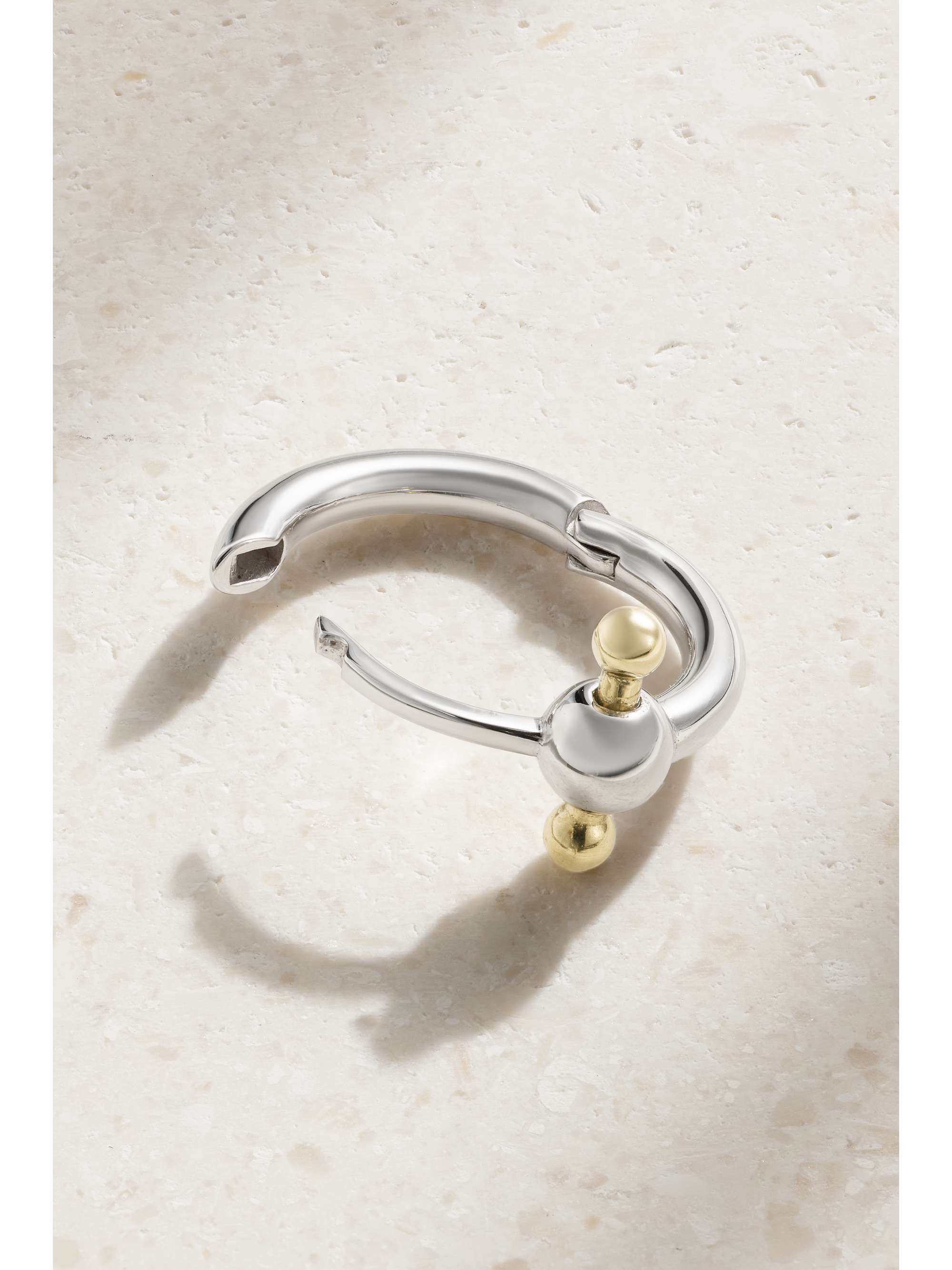 EÉRA White gold single hoop earring