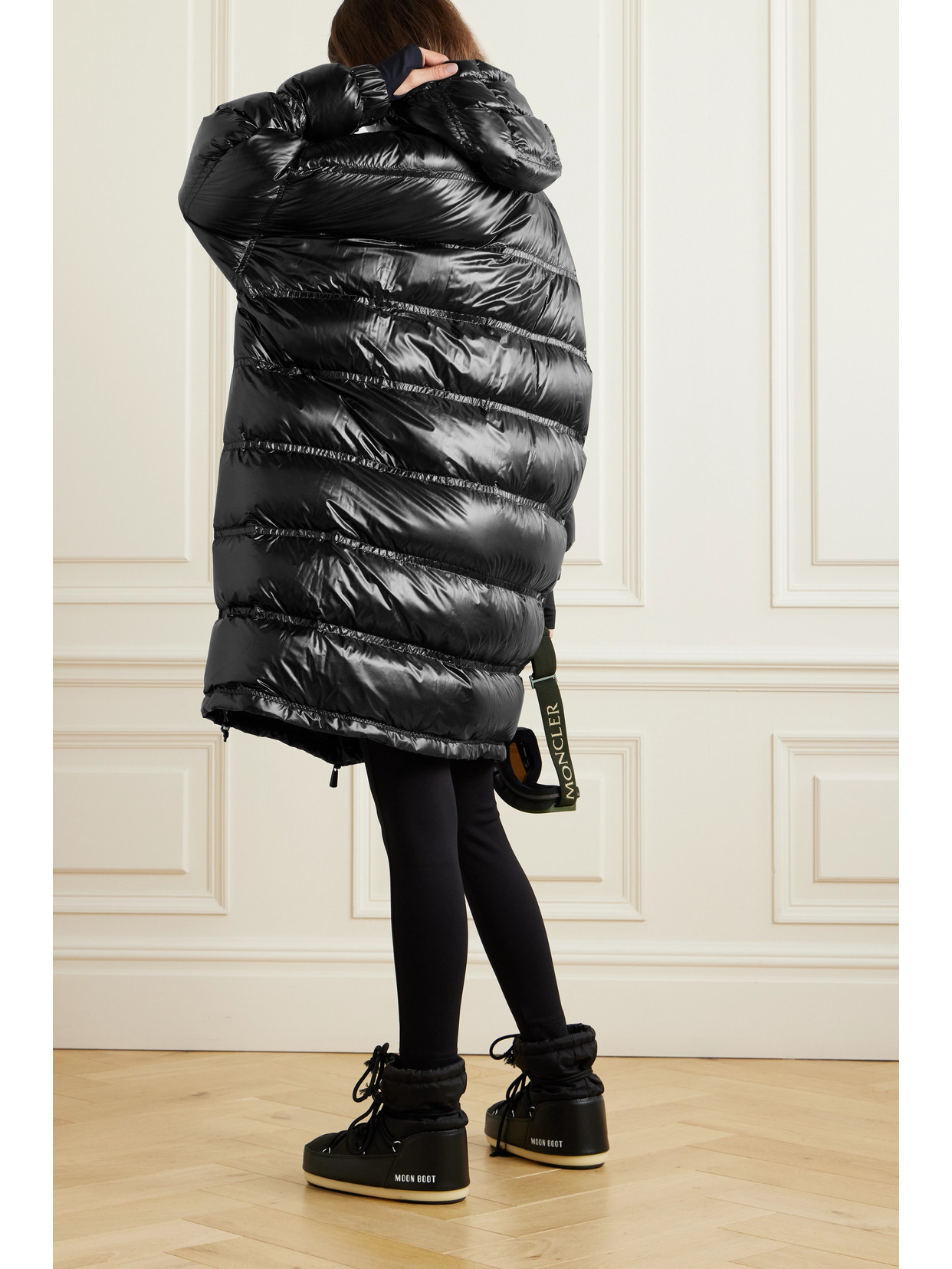 Shop Moncler Rochelair Hooded Padded Quilted Shell Down Parka In Black