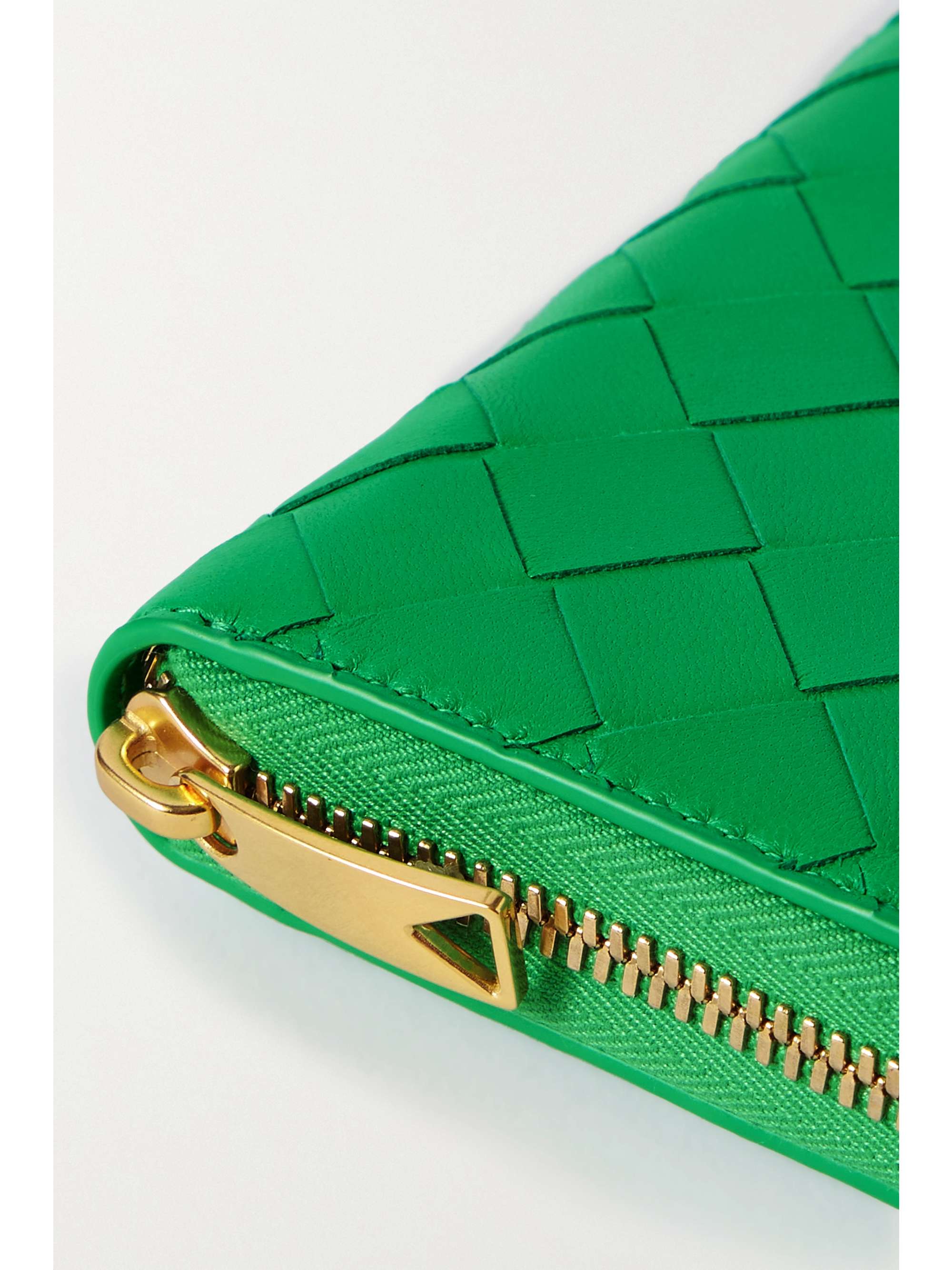 BOTTEGA VENETA Intrecciato leather wallet