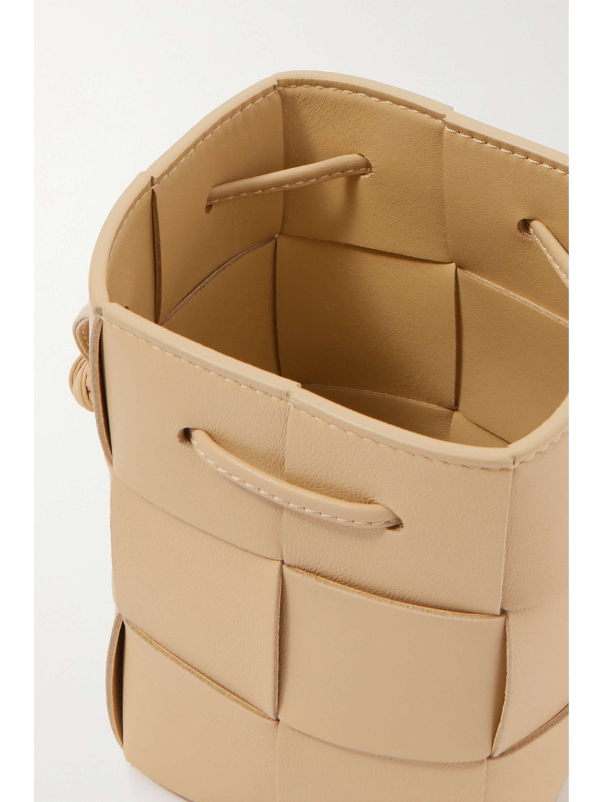 BOTTEGA VENETA Cassette mini intrecciato leather bucket bag