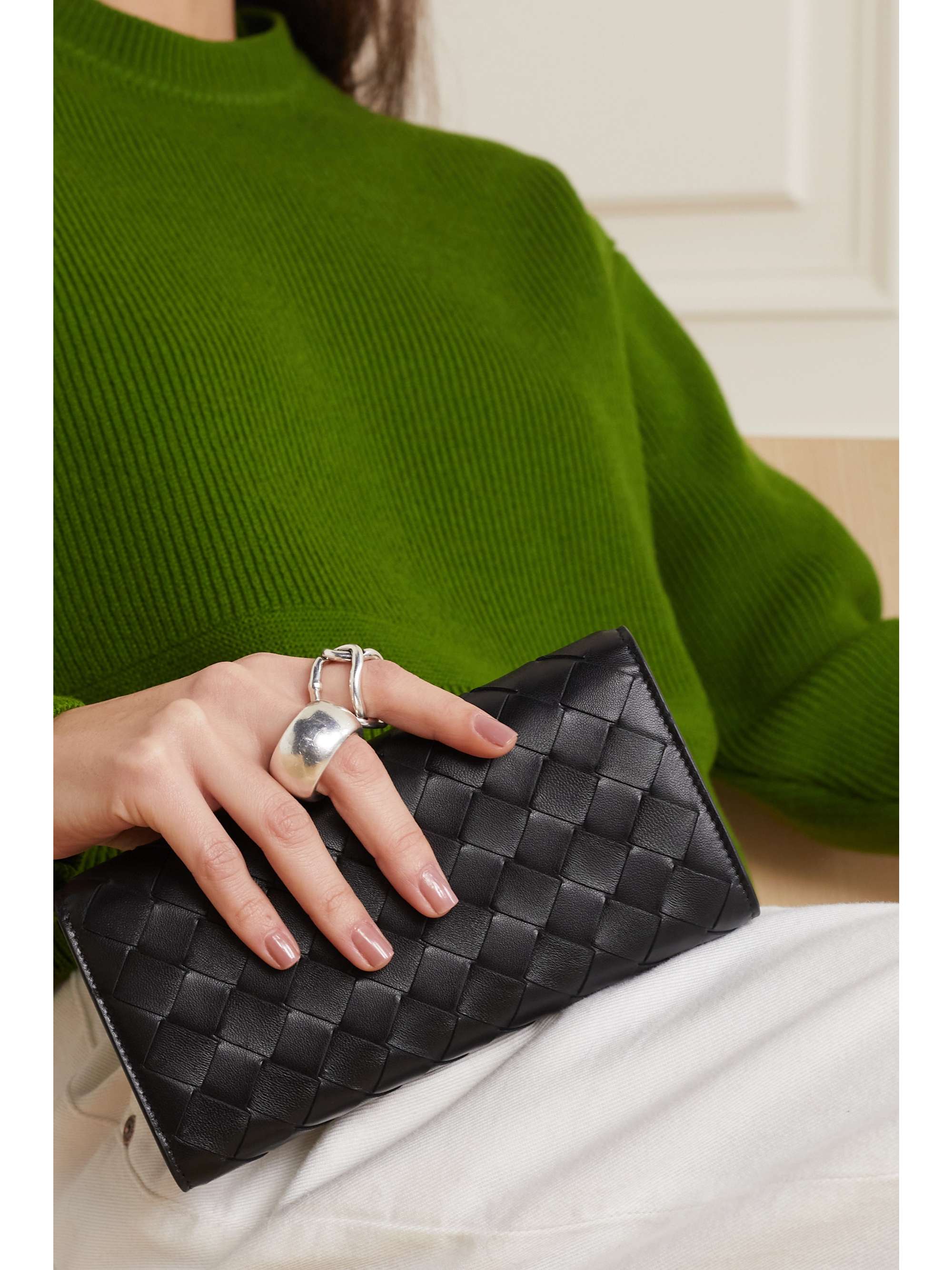 BOTTEGA VENETA Intrecciato leather wallet