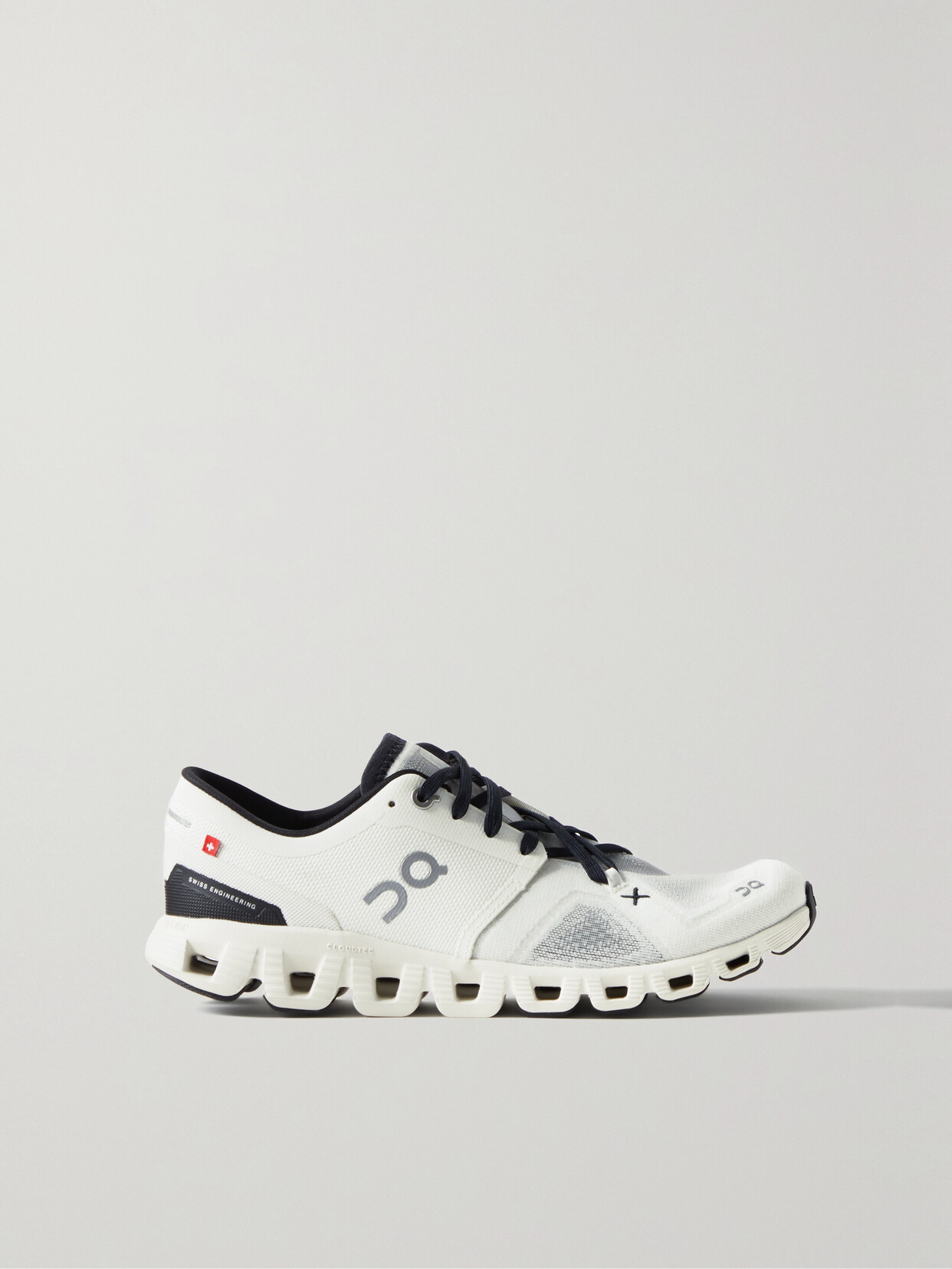 ON - Cloud X Mesh Sneakers - White