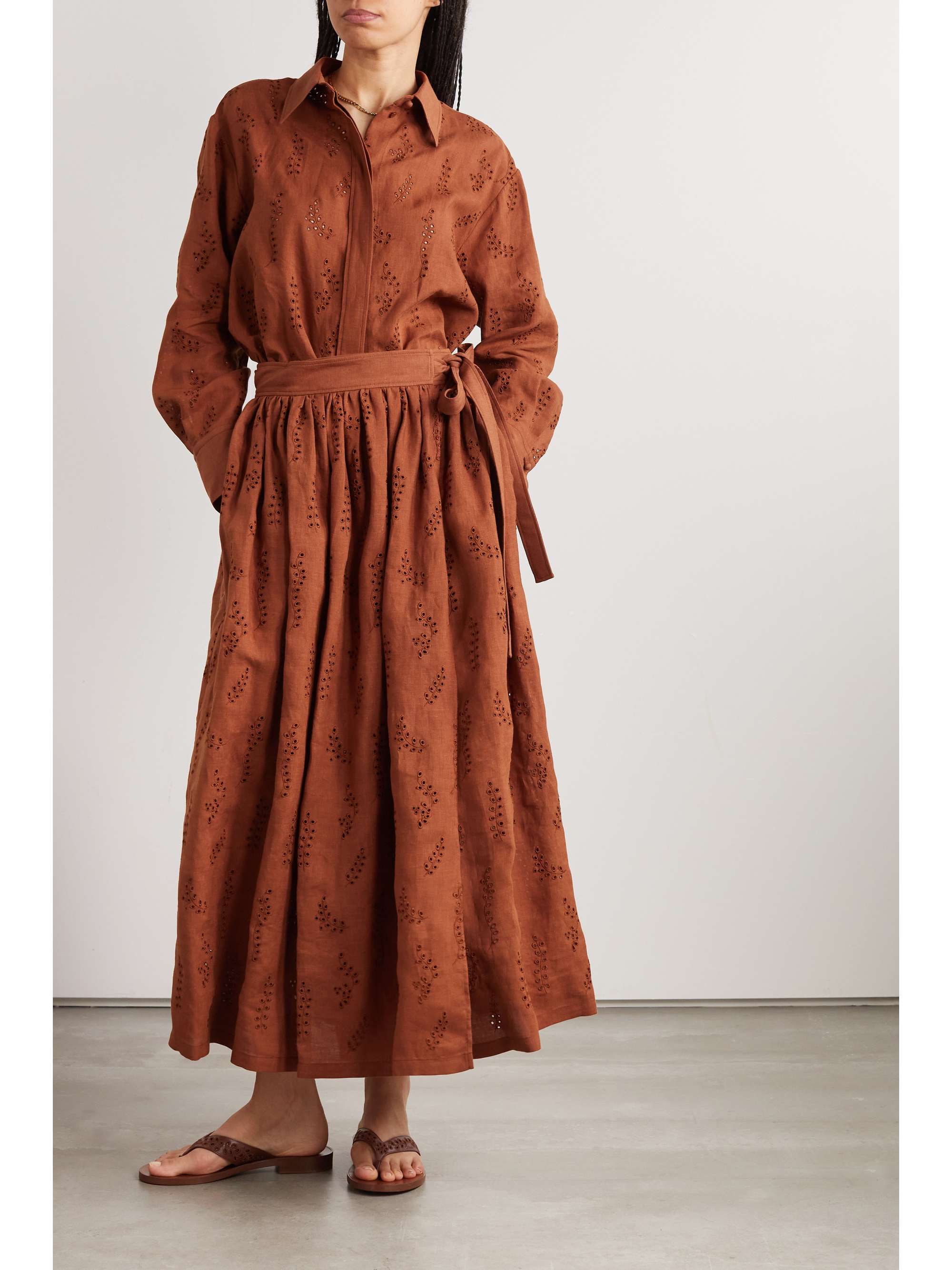 CHLOÉ + Eres Paloma broderie anglaise linen midi skirt