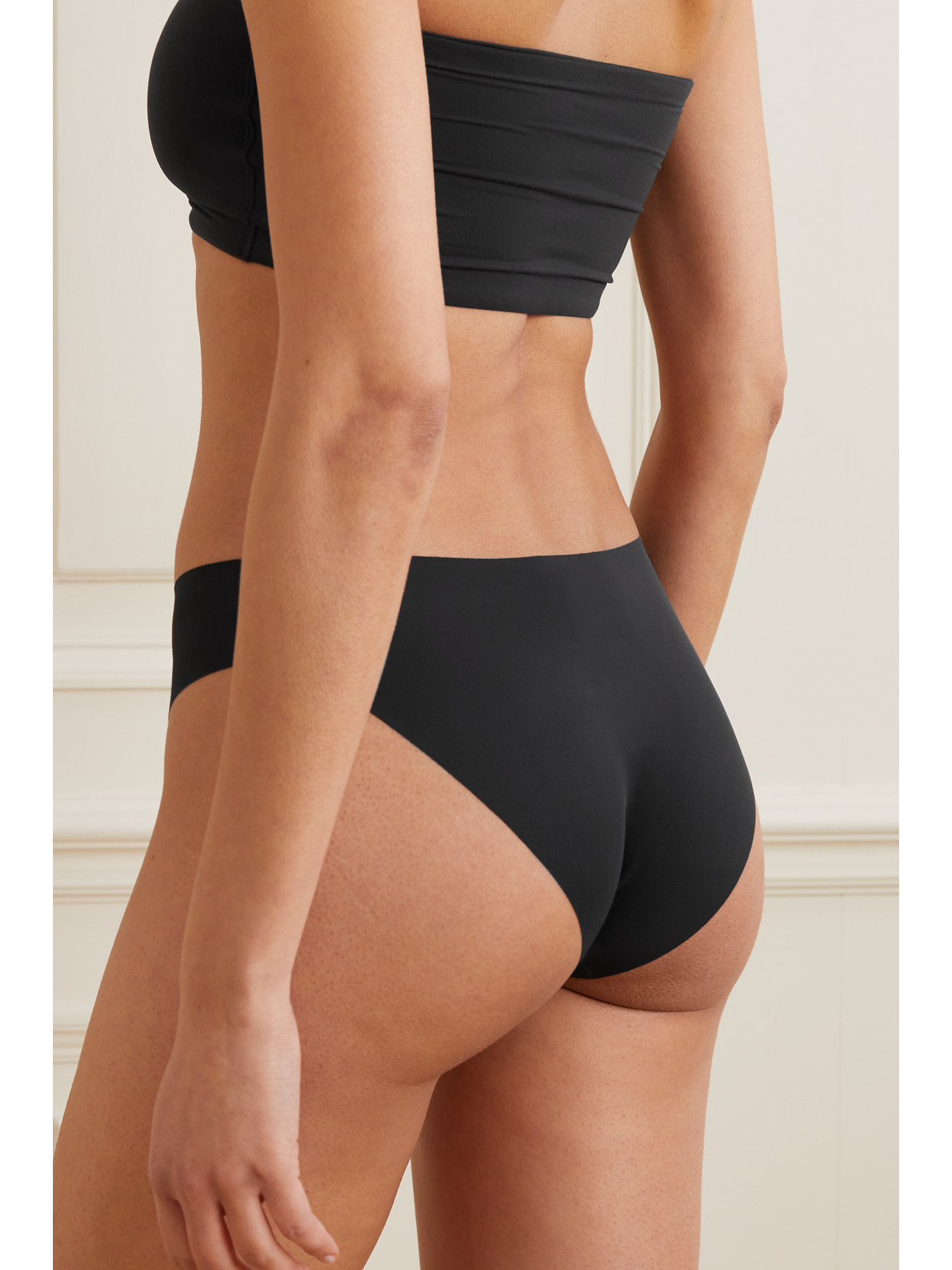 SKIMS FITS EVERYBODY BANDEAU BRA