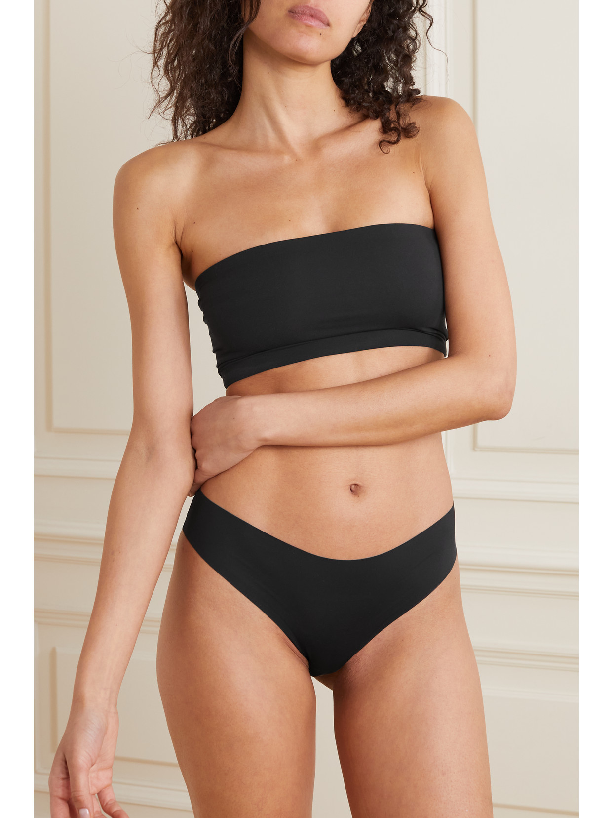 SKIMS FITS EVERYBODY BANDEAU BRA