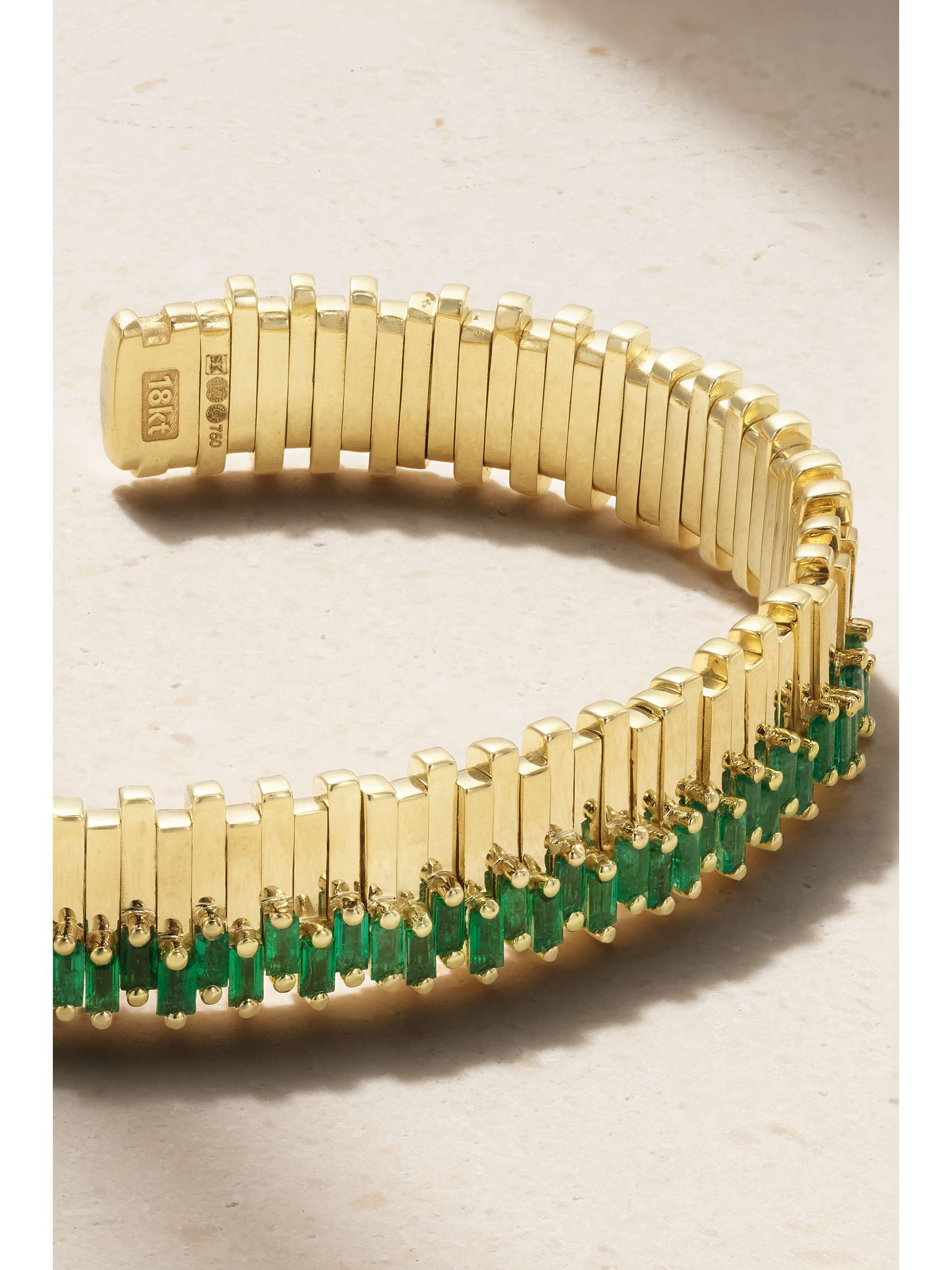 SUZANNE KALAN 18-karat gold emerald bangle | NET-A-PORTER