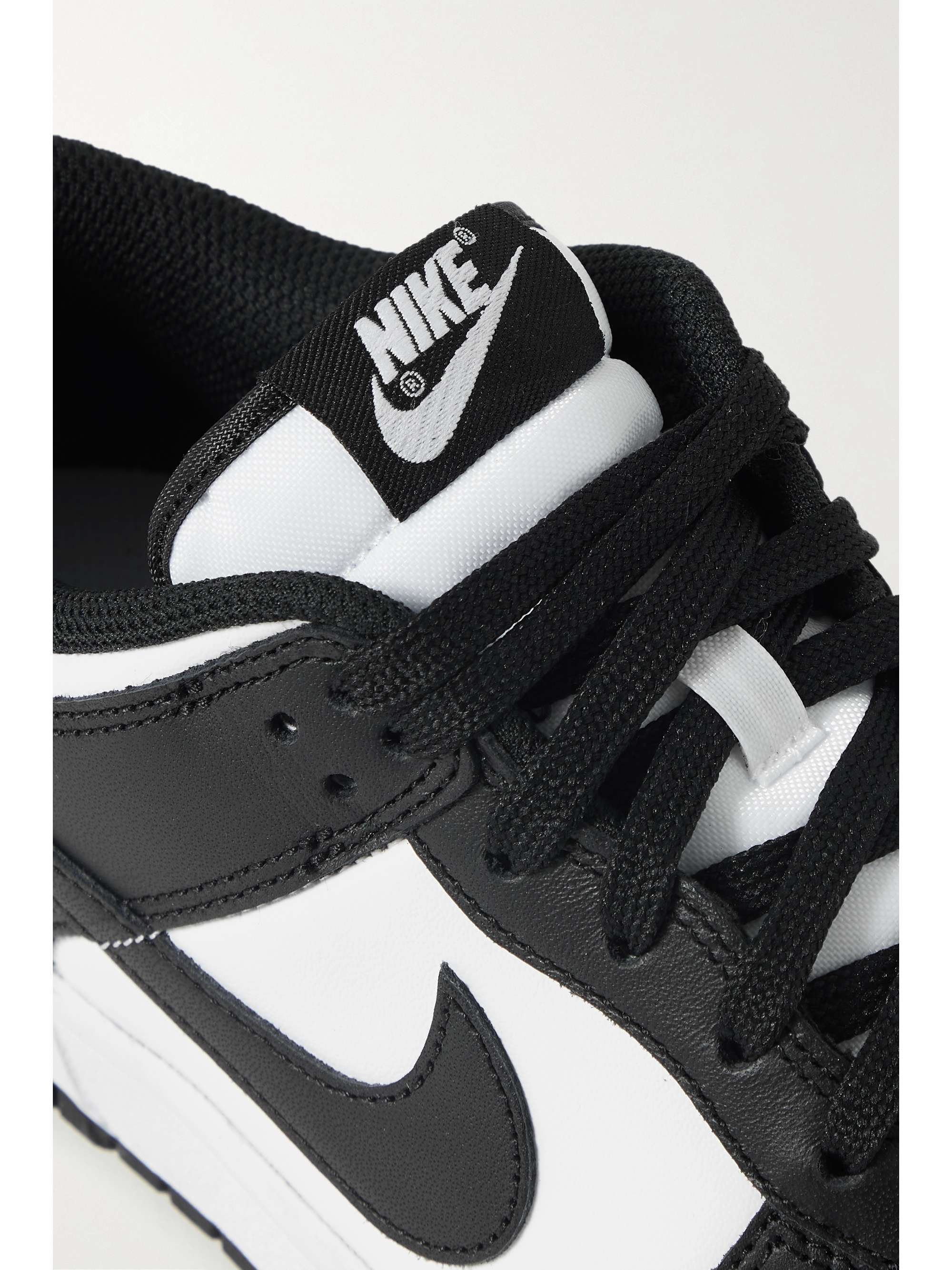 nike dunk low leather