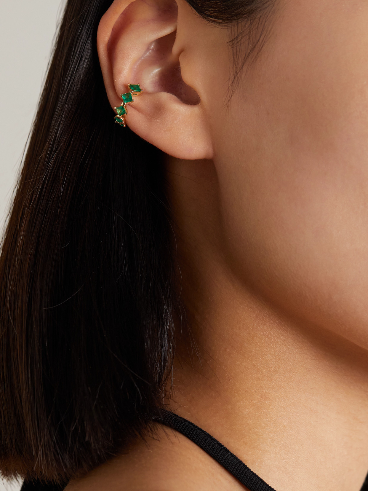 Shop Diane Kordas 14-karat Gold Emerald Ear Cuff