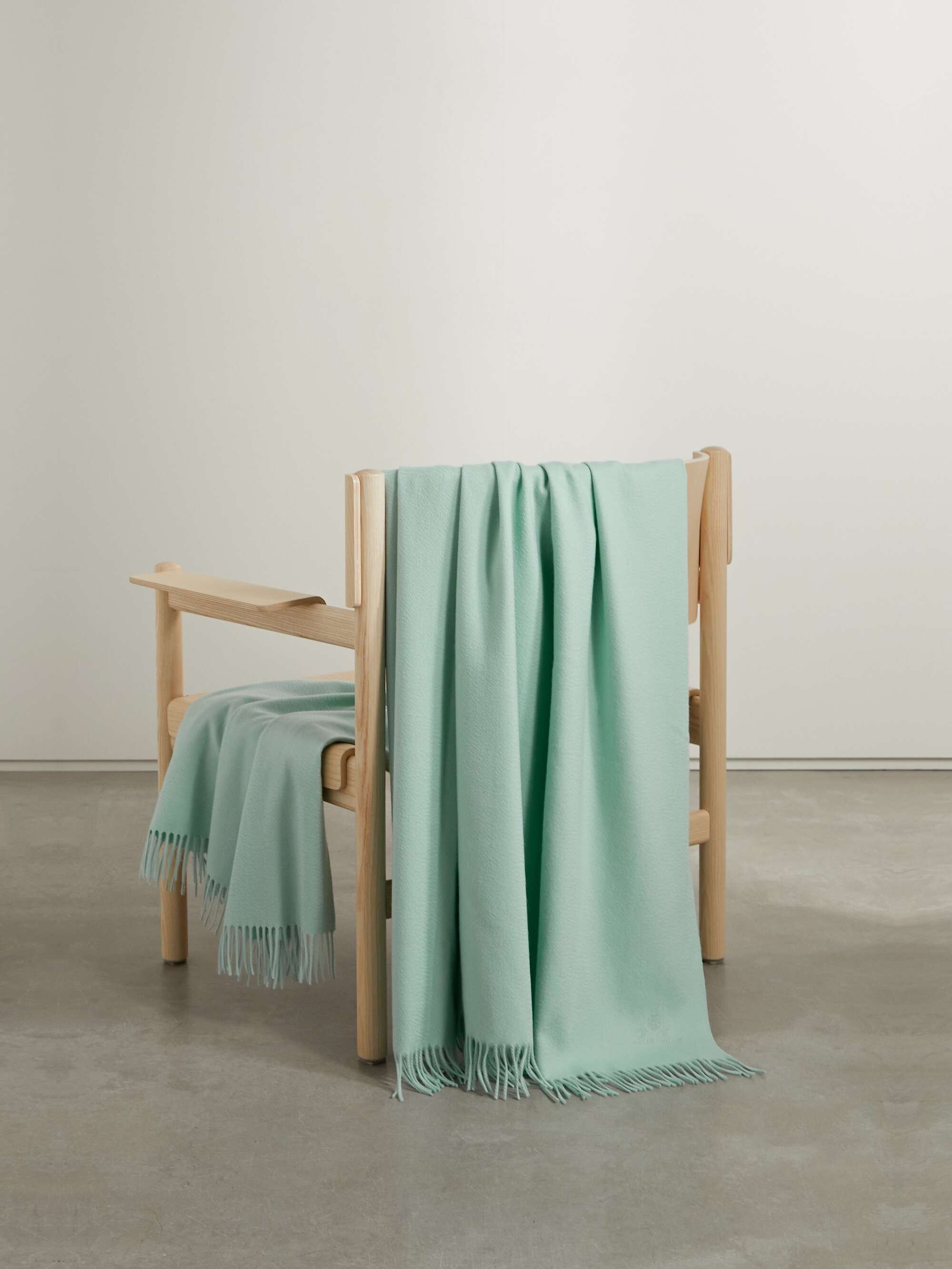 Green cashmere throw 2025 blanket