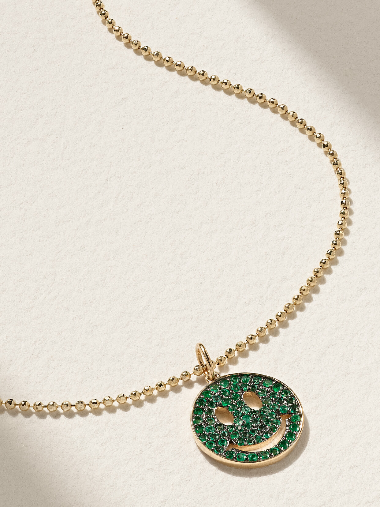 Sydney Evan Medium Happy Face 14-karat Gold Emerald Necklace