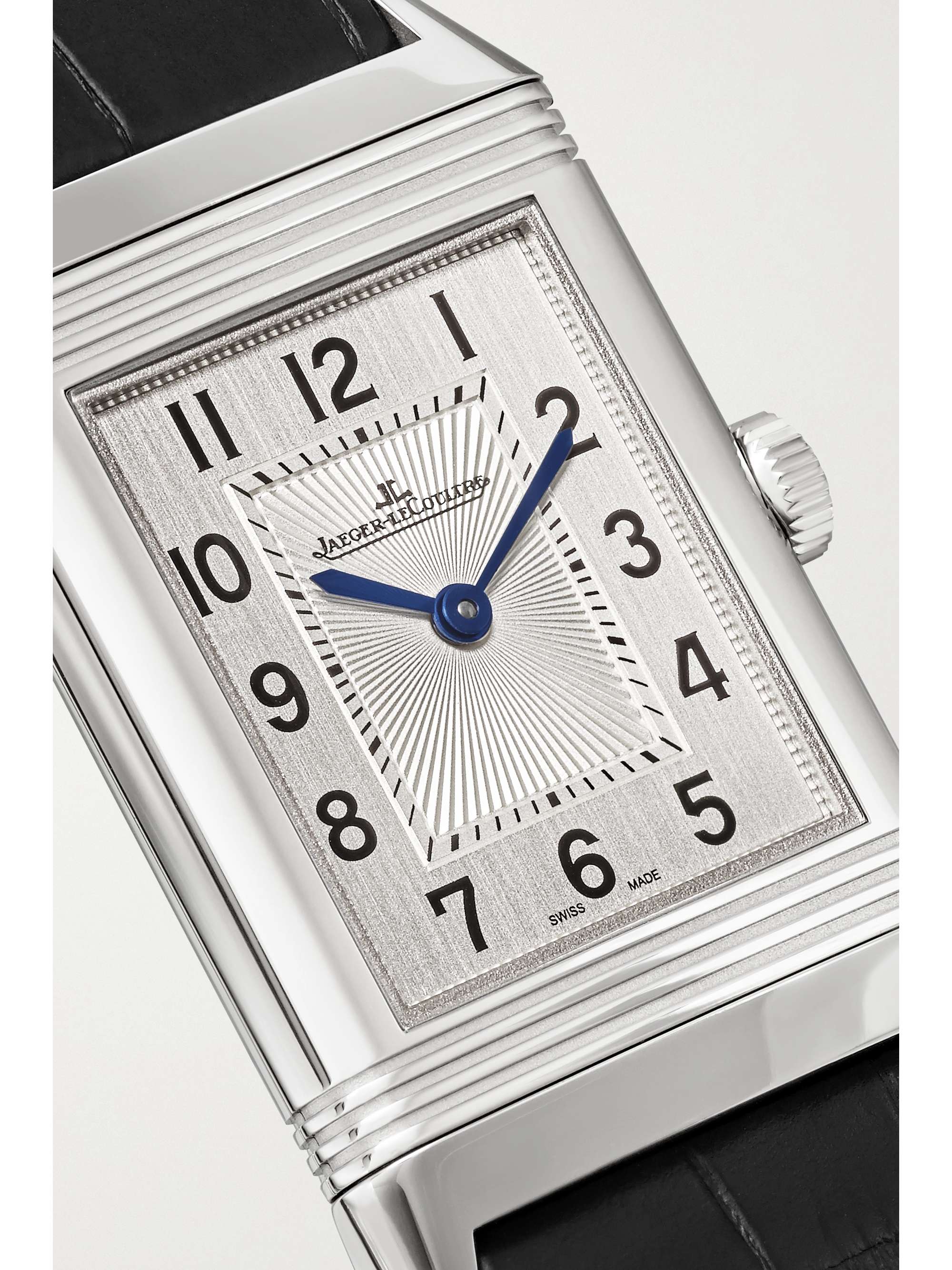 JAEGER LECOULTRE Reverso Classic Medium Thin 40.1 x 24.4 毫米精钢中型腕表（短吻鳄鱼皮表带）