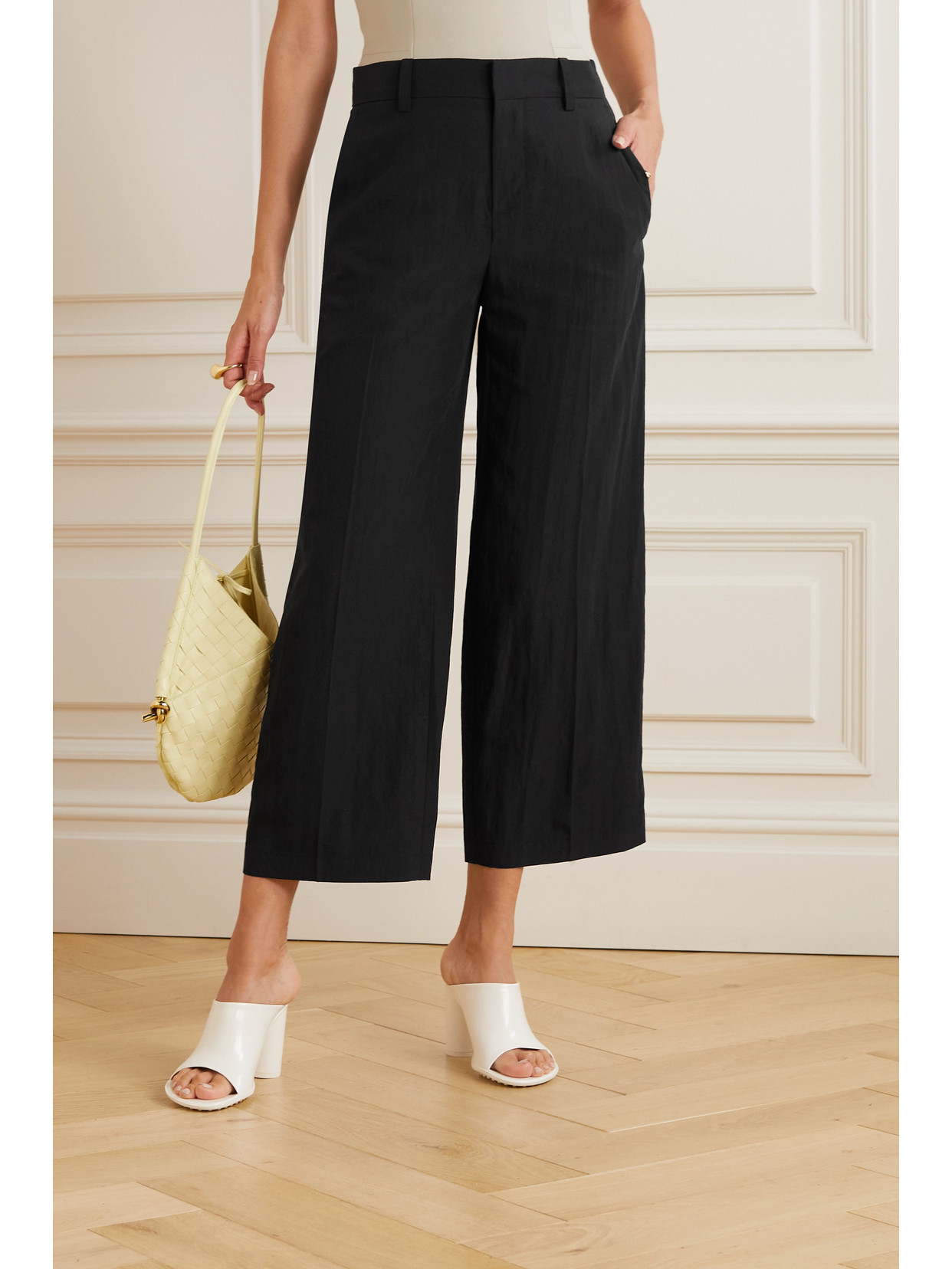 Vince Cropped Tencel Lyocell-blend Straight-leg Pants In Black