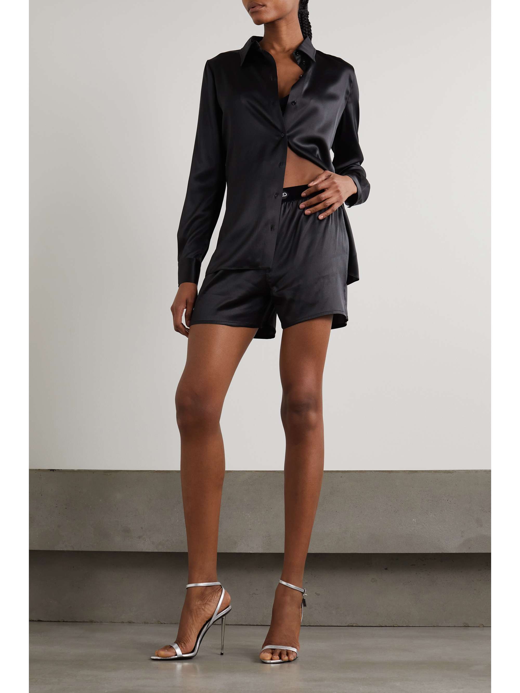 TOM FORD Velvet-trimmed silk-blend satin shorts