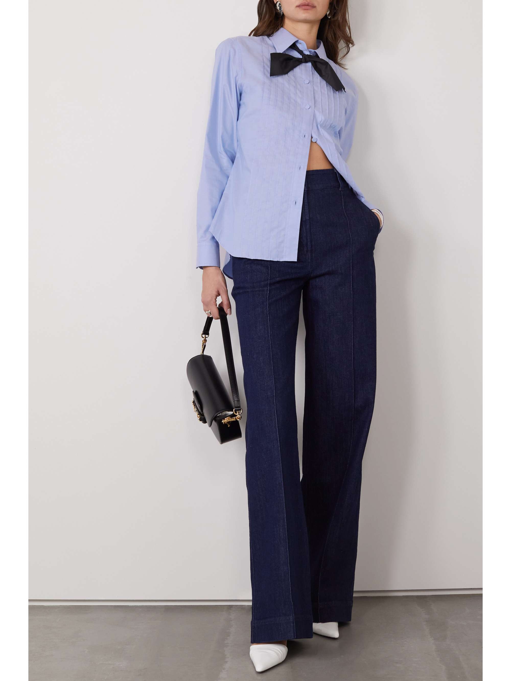 GUCCI Bow-detailed pintucked cotton Oxford shirt