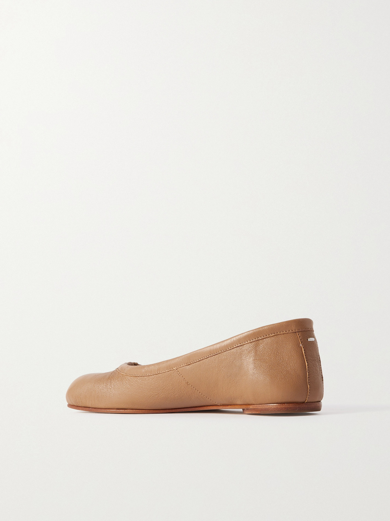 Shop Maison Margiela Tabi Split-toe Leather Ballet Flats In Neutrals