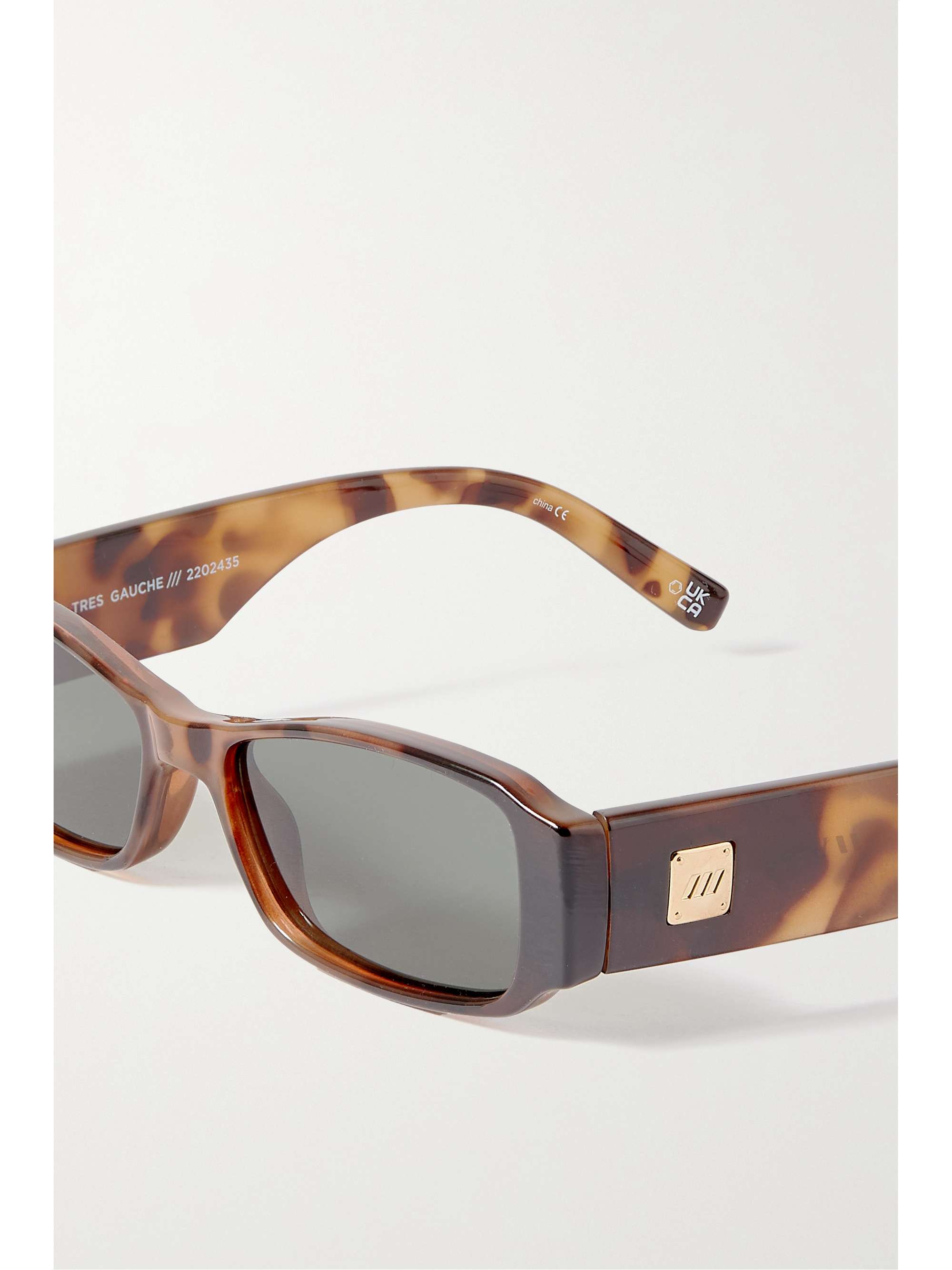 LE SPECS 
