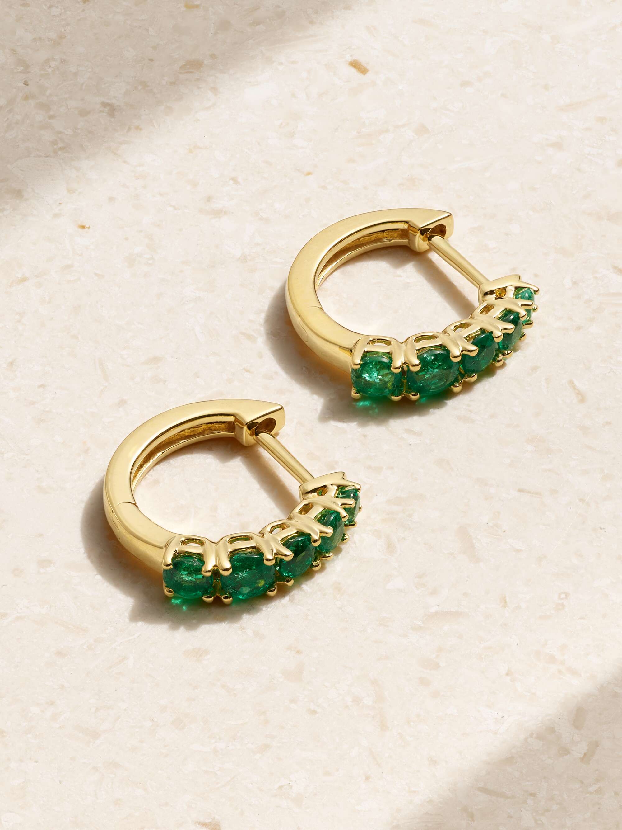 Gold and emerald hoop earrings discount