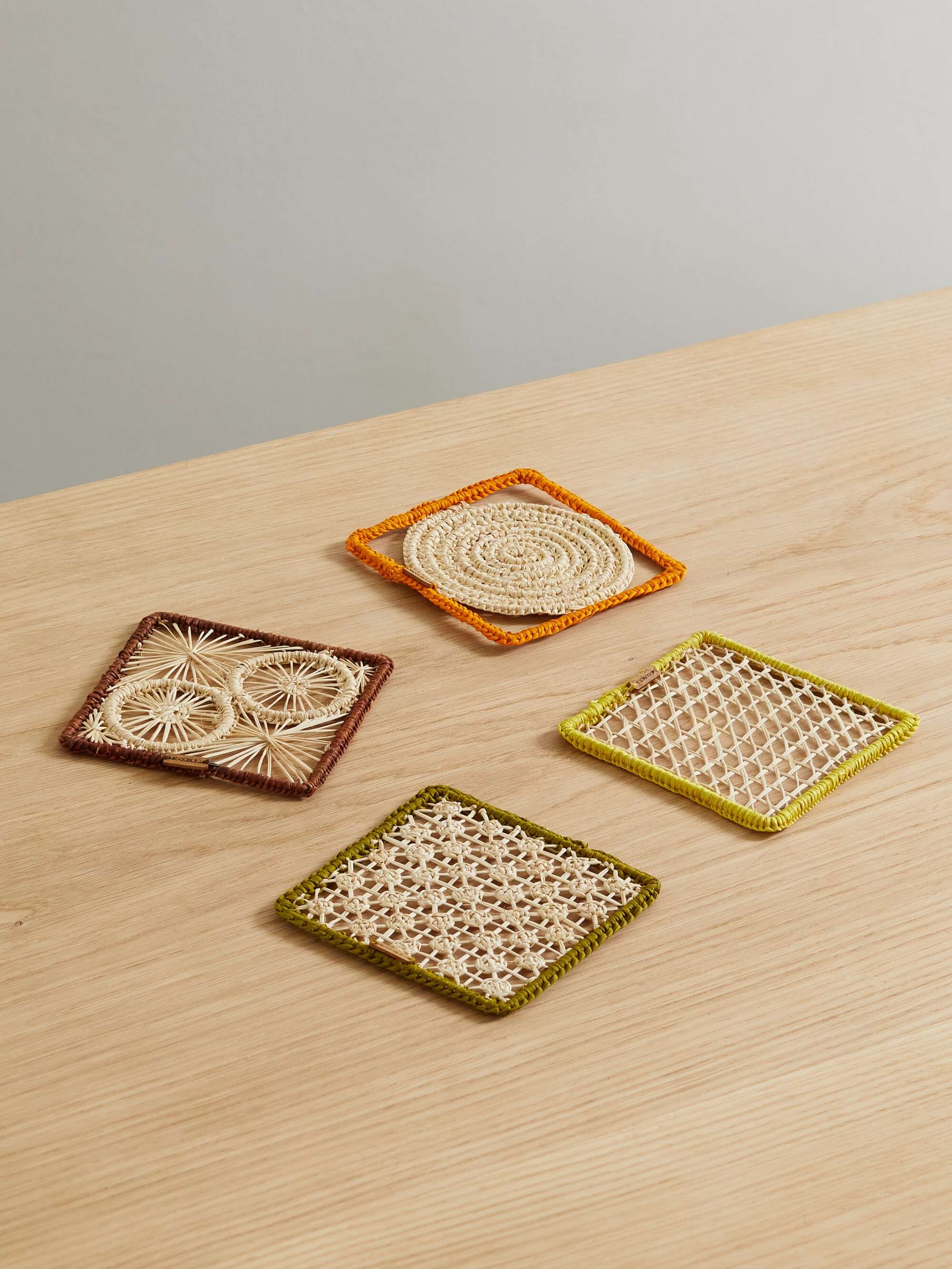 LA DOUBLEJ Set of four raffia coasters | NET-A-PORTER