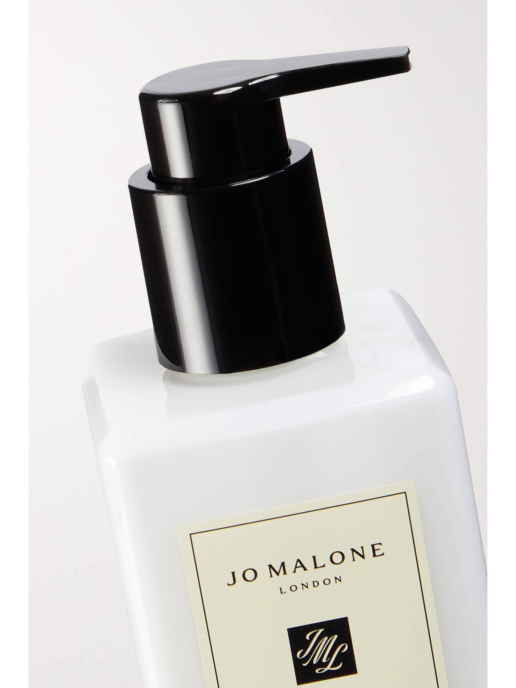 JO MALONE Wood Sage & Sea Salt Body & Hand Lotion, 250ml NETAPORTER