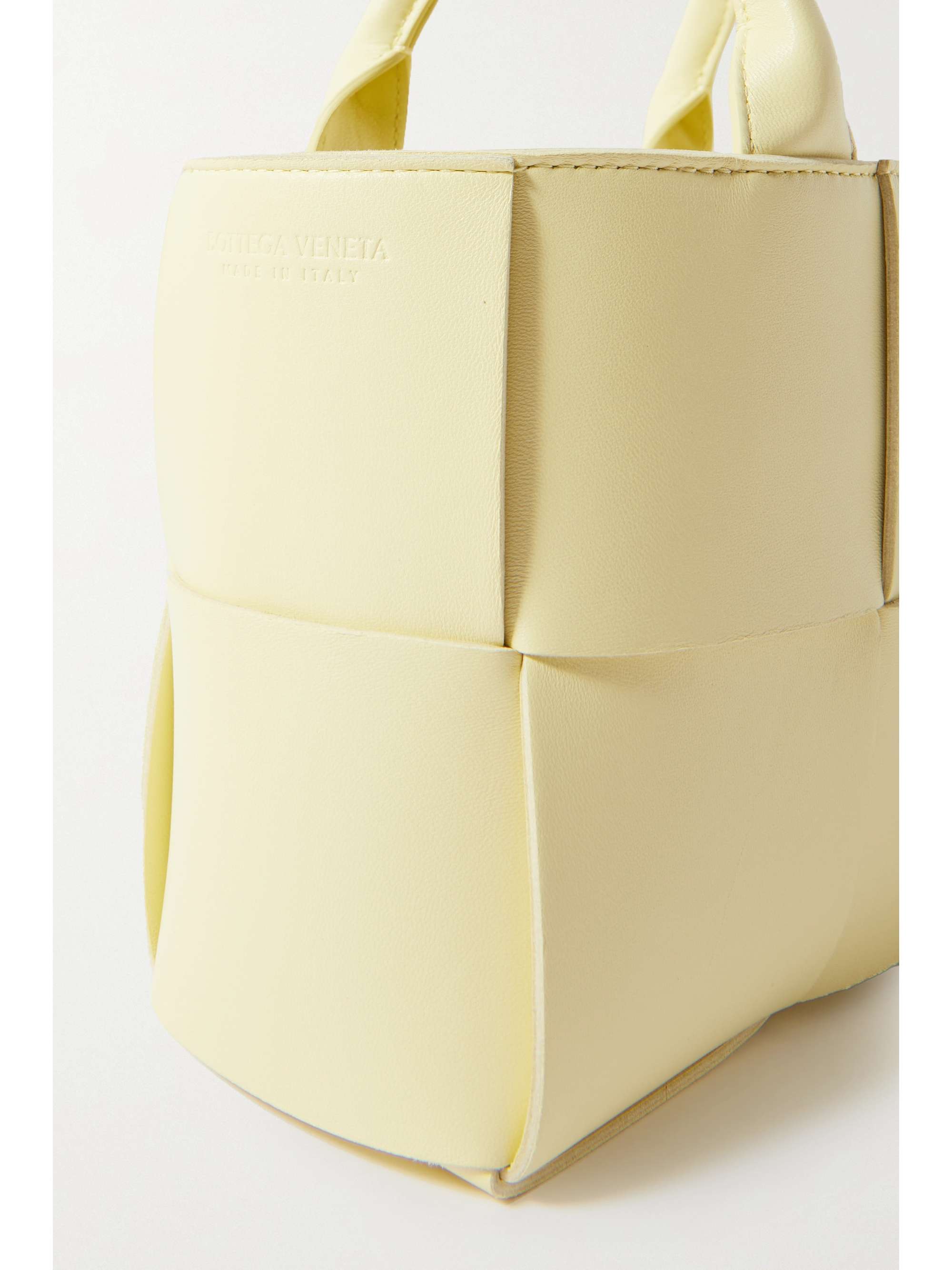 BOTTEGA VENETA Arco mini intrecciato leather tote