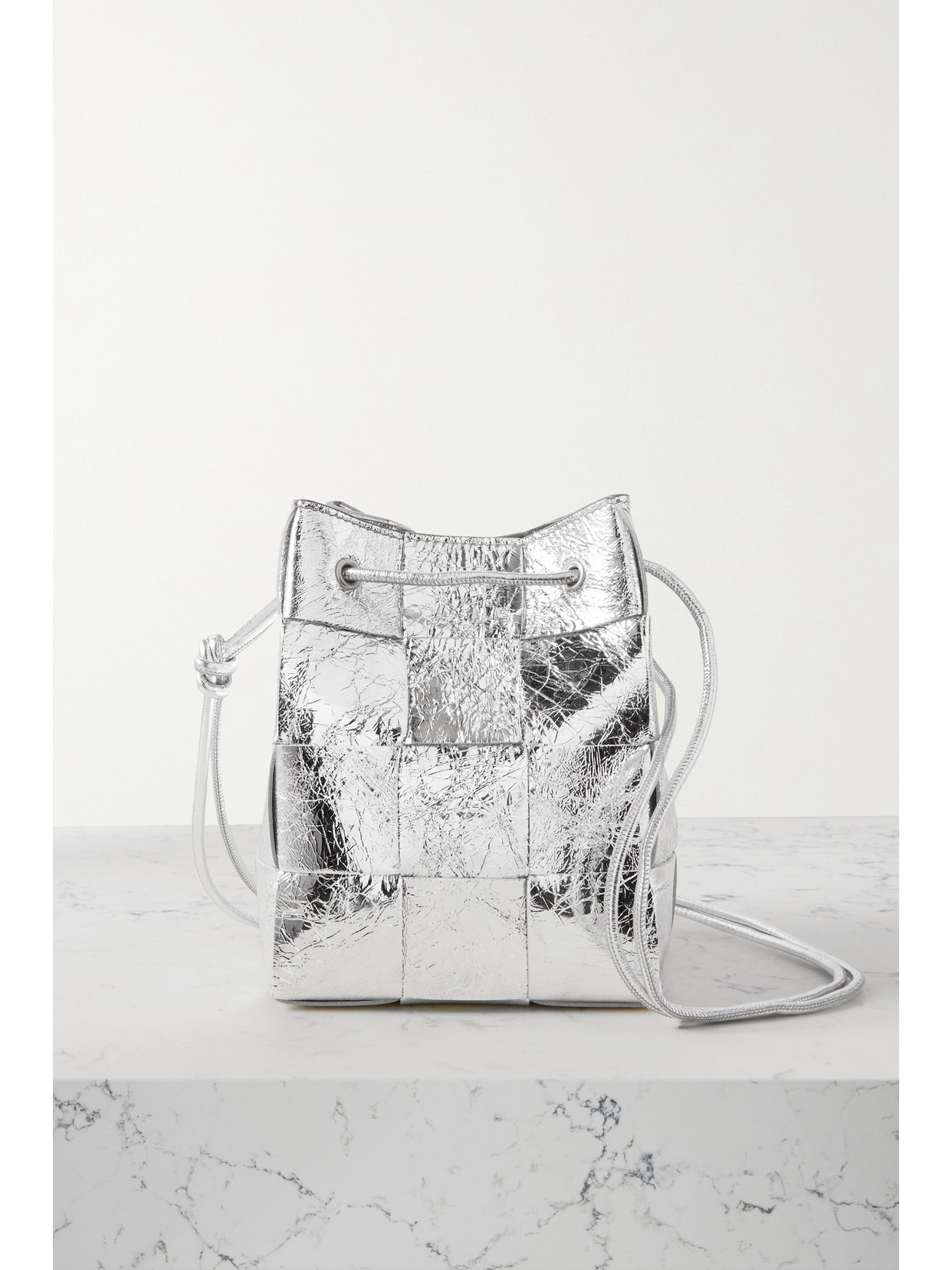 Bottega Veneta - Metallic Intrecciato Leather Bucket Bag - Silver