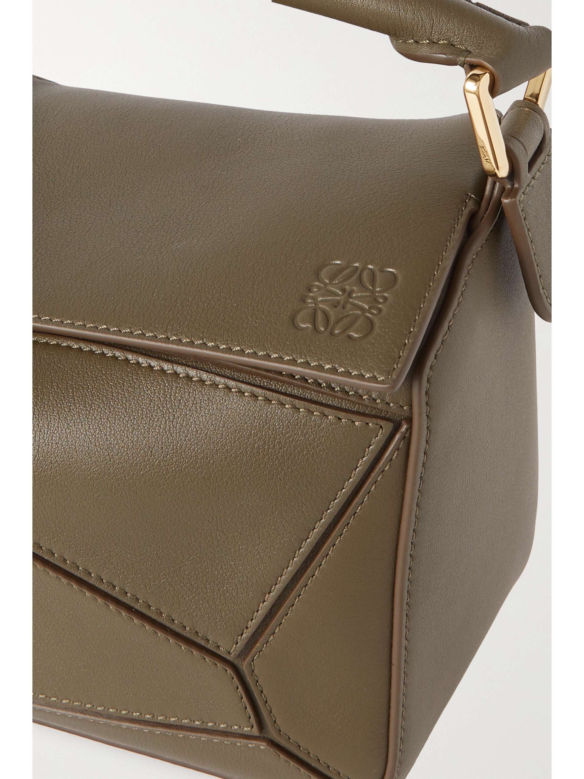 LOEWE Borsa a spalla piccola in pelle testurizzata Puzzle