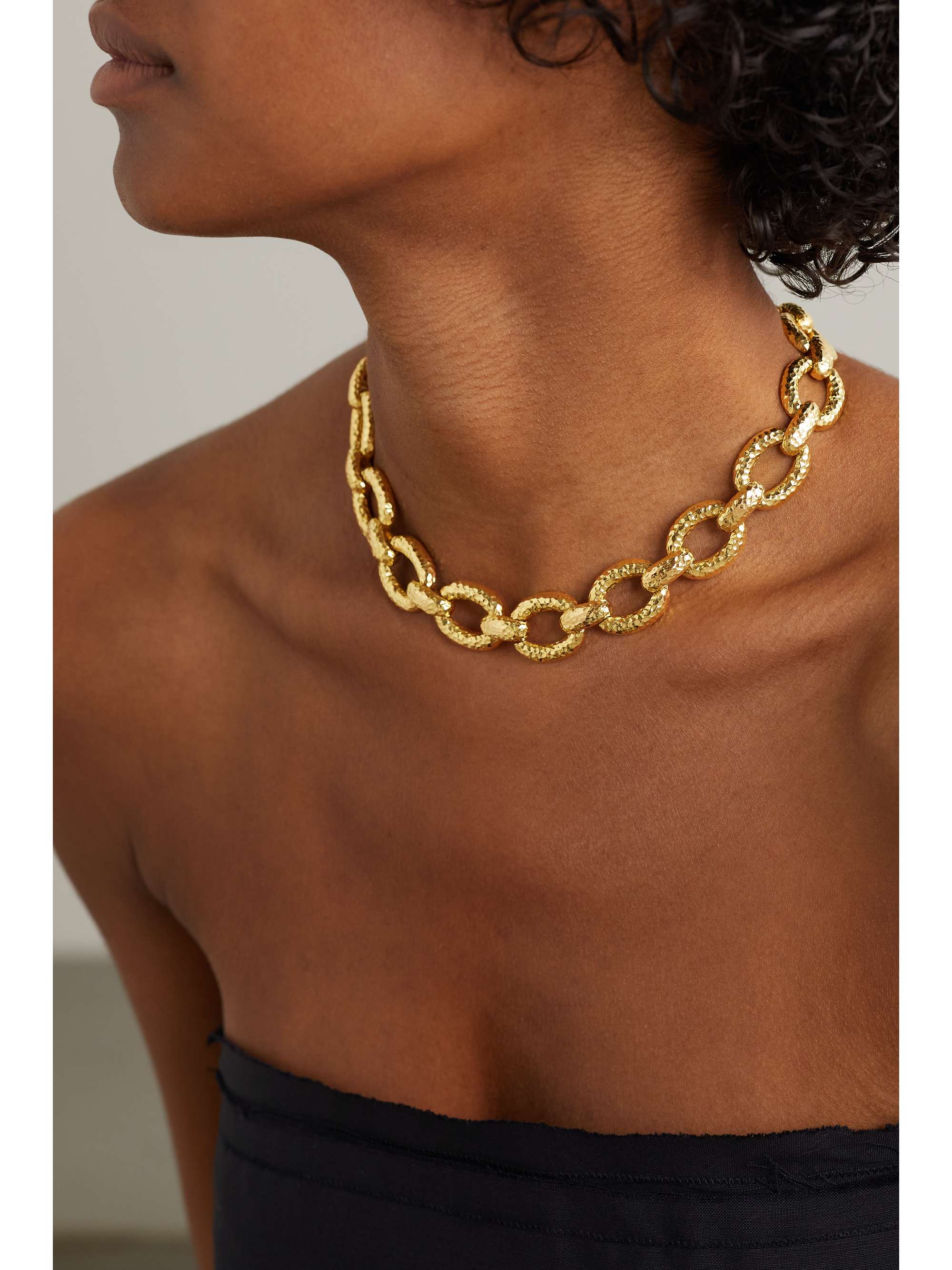 DAVID WEBB Anchor 18-karat gold necklace | NET-A-PORTER DAVID WEBB Anchor 18-karat gold necklace | NET-A-PORTER