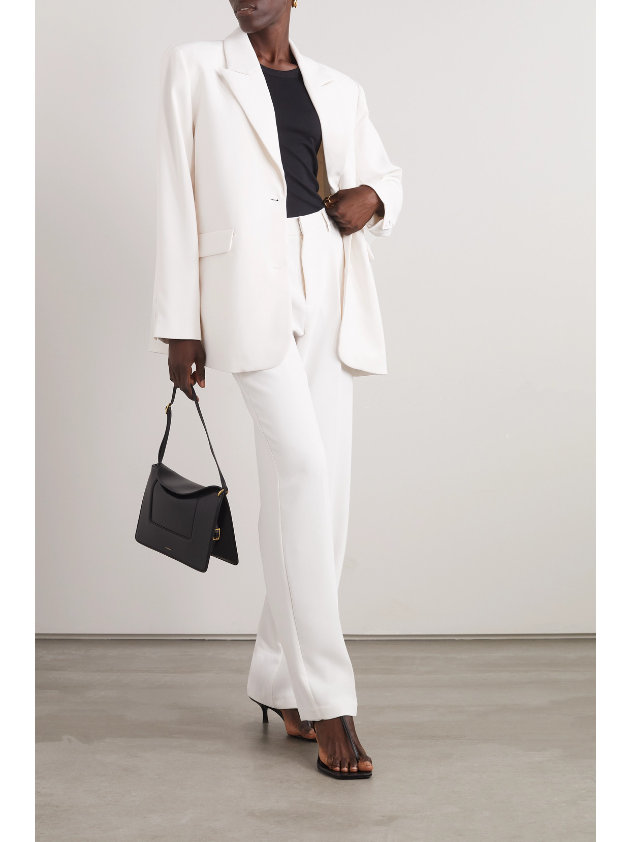 Shop Good American Boyfriend Oversized Twill Blazer In Ivory