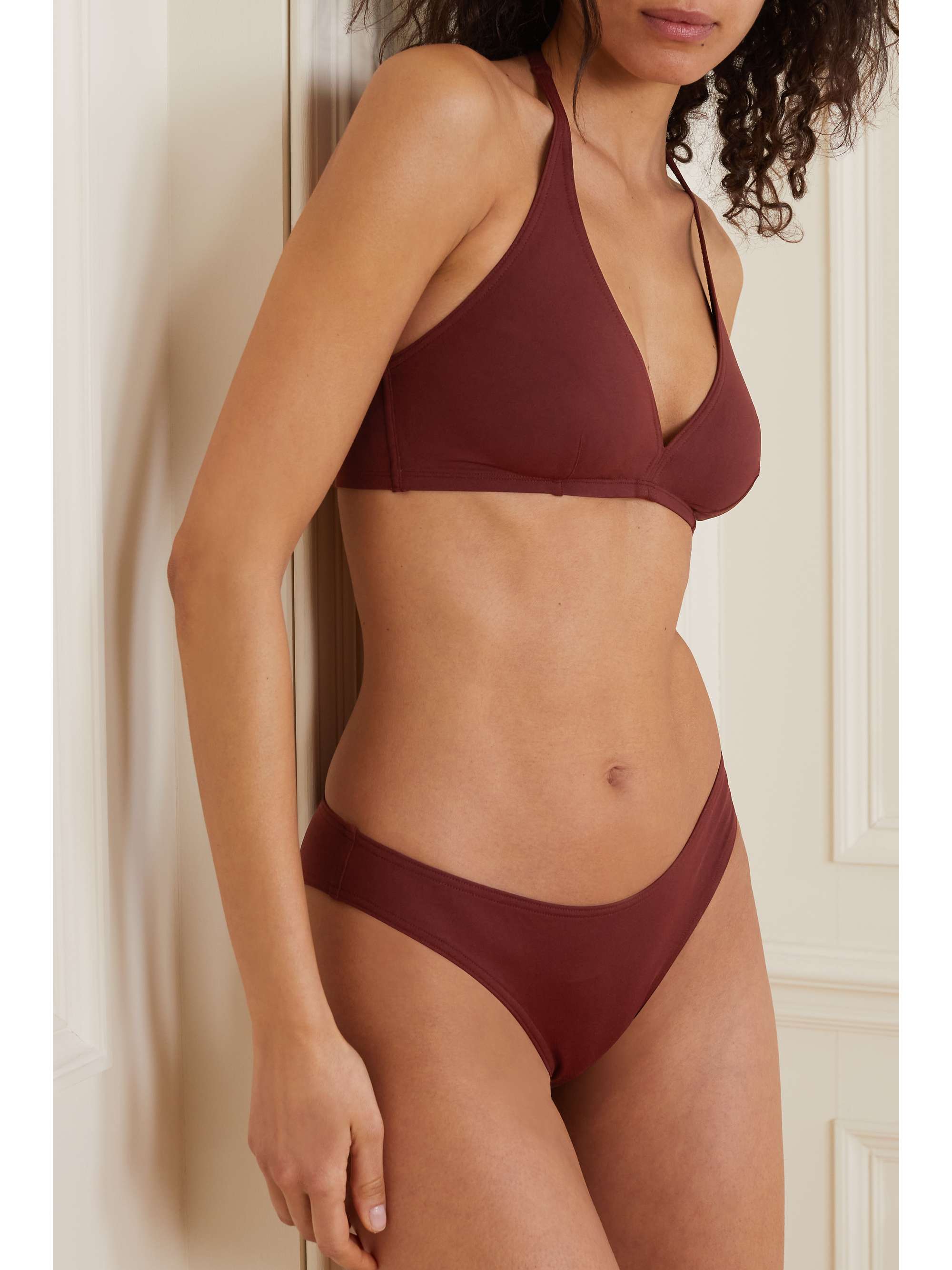 ERES Les Essentiels Gang triangle bikini top