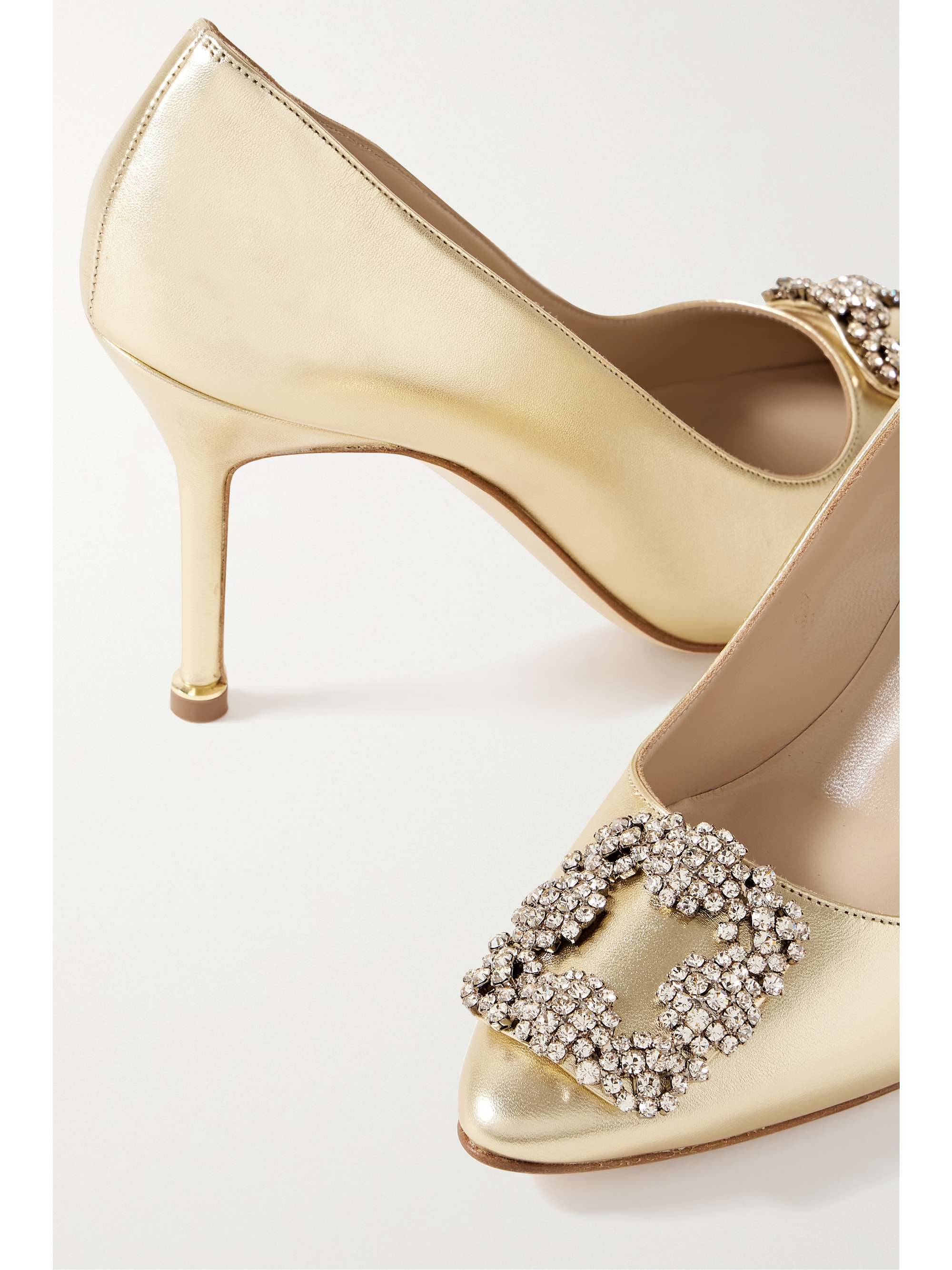 MANOLO BLAHNIK 
