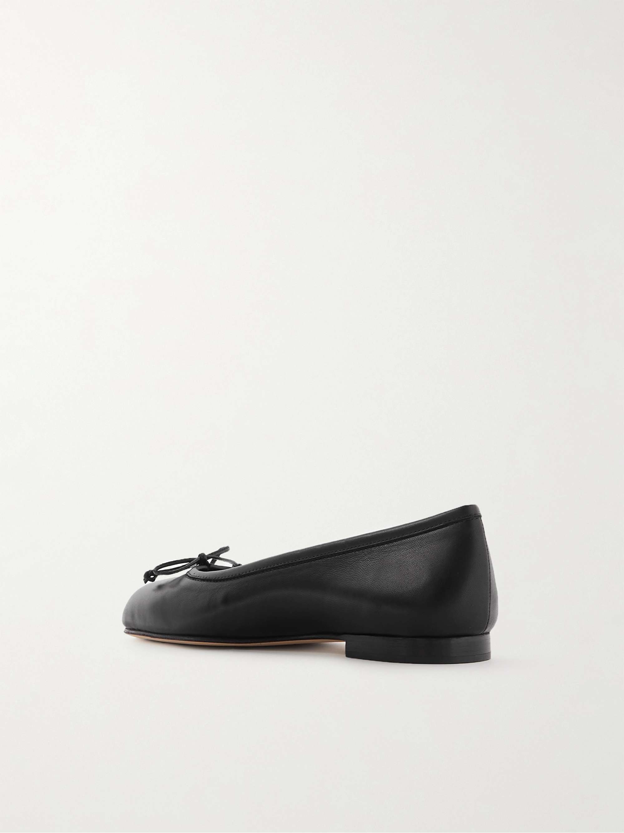 MANOLO BLAHNIK 