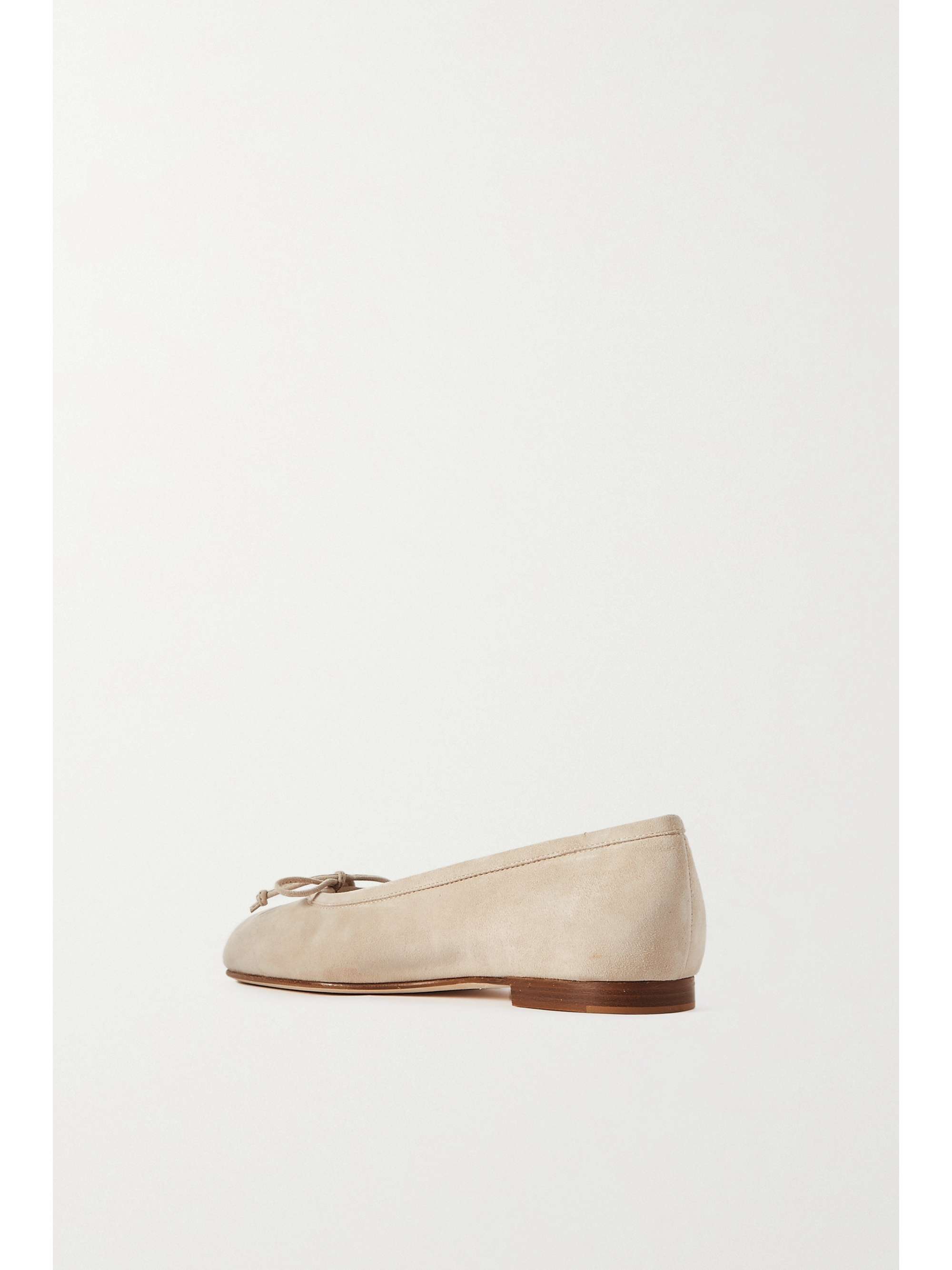 MANOLO BLAHNIK 