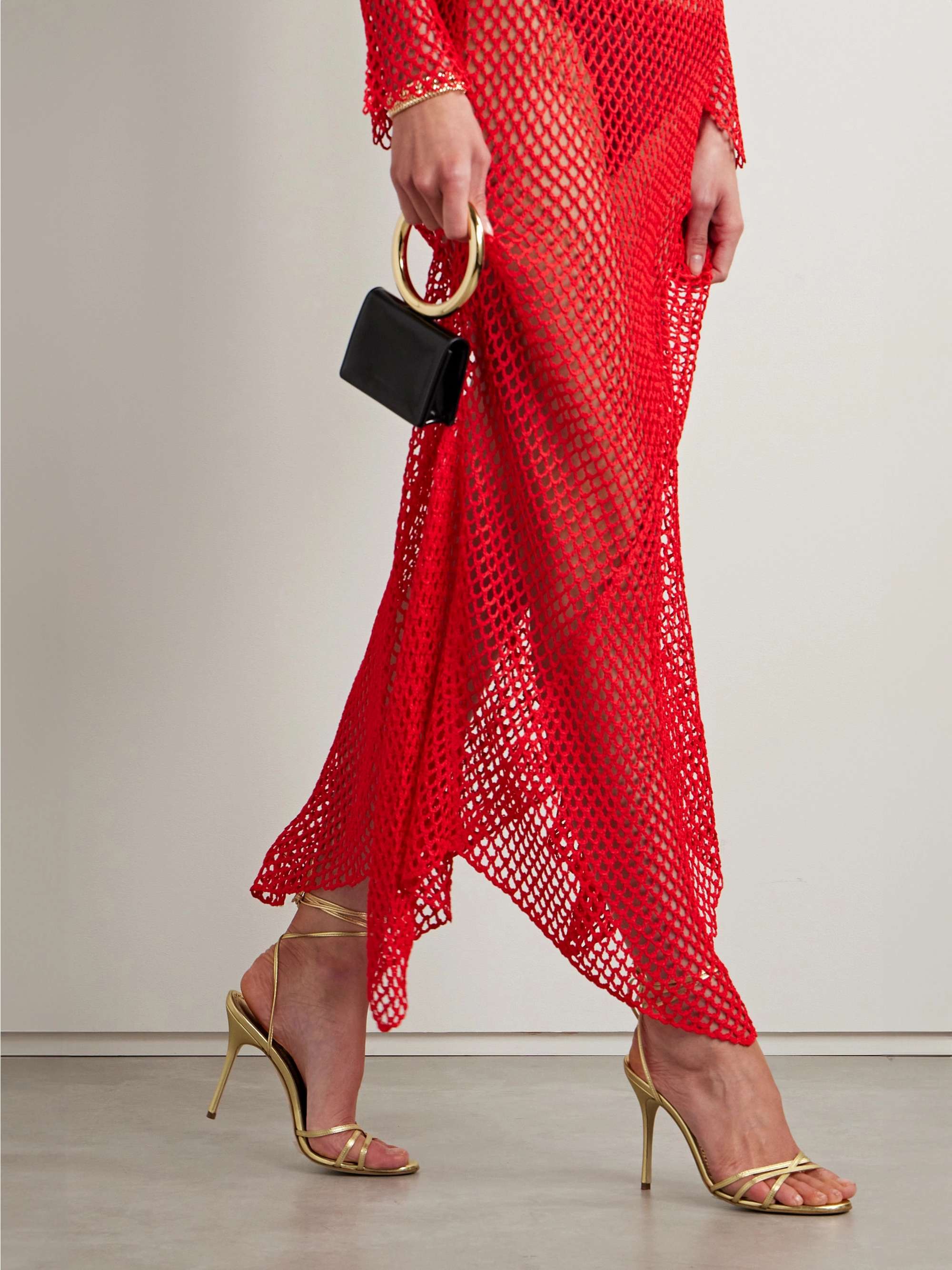MANOLO BLAHNIK 