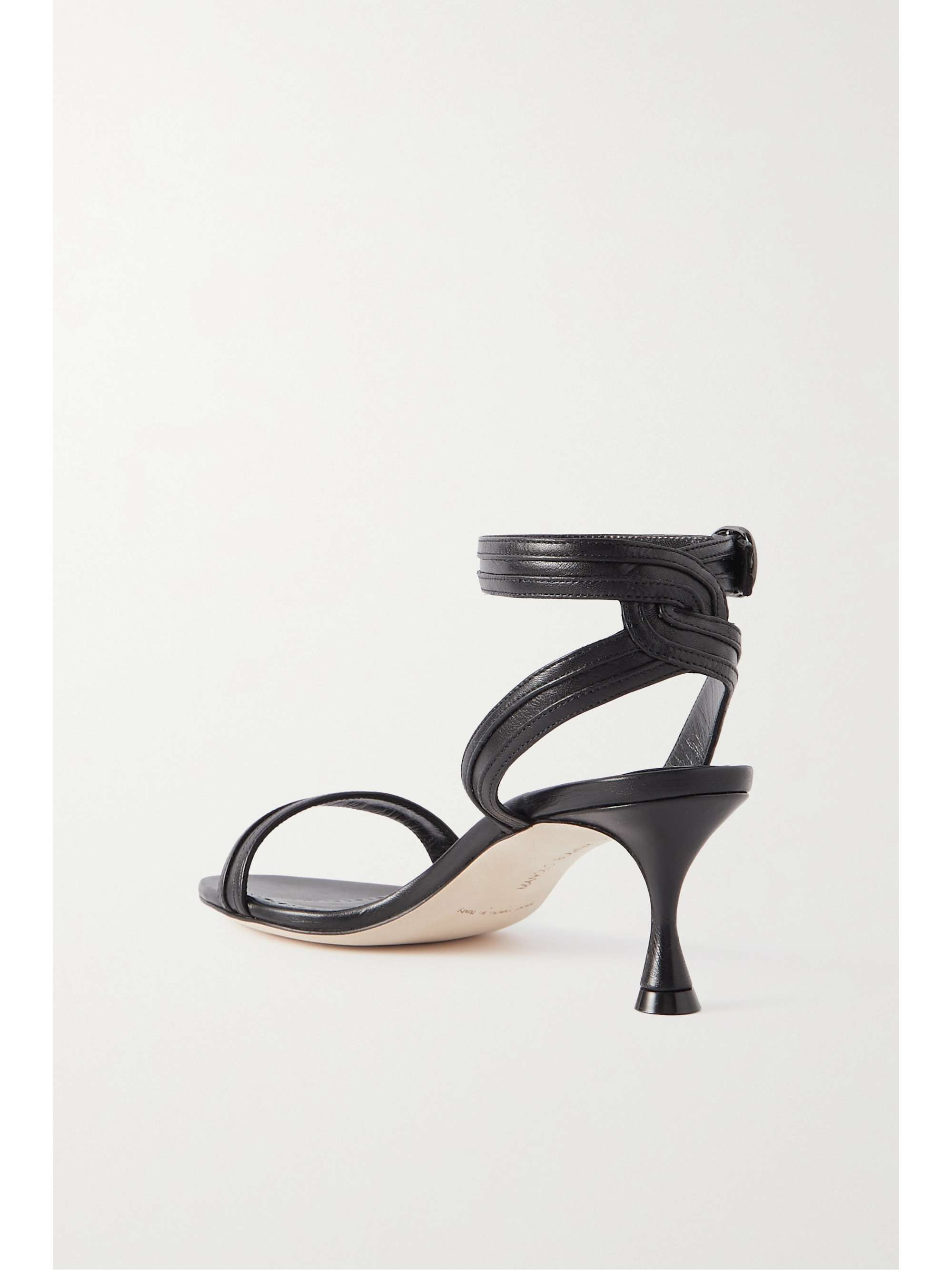 MANOLO BLAHNIK 
