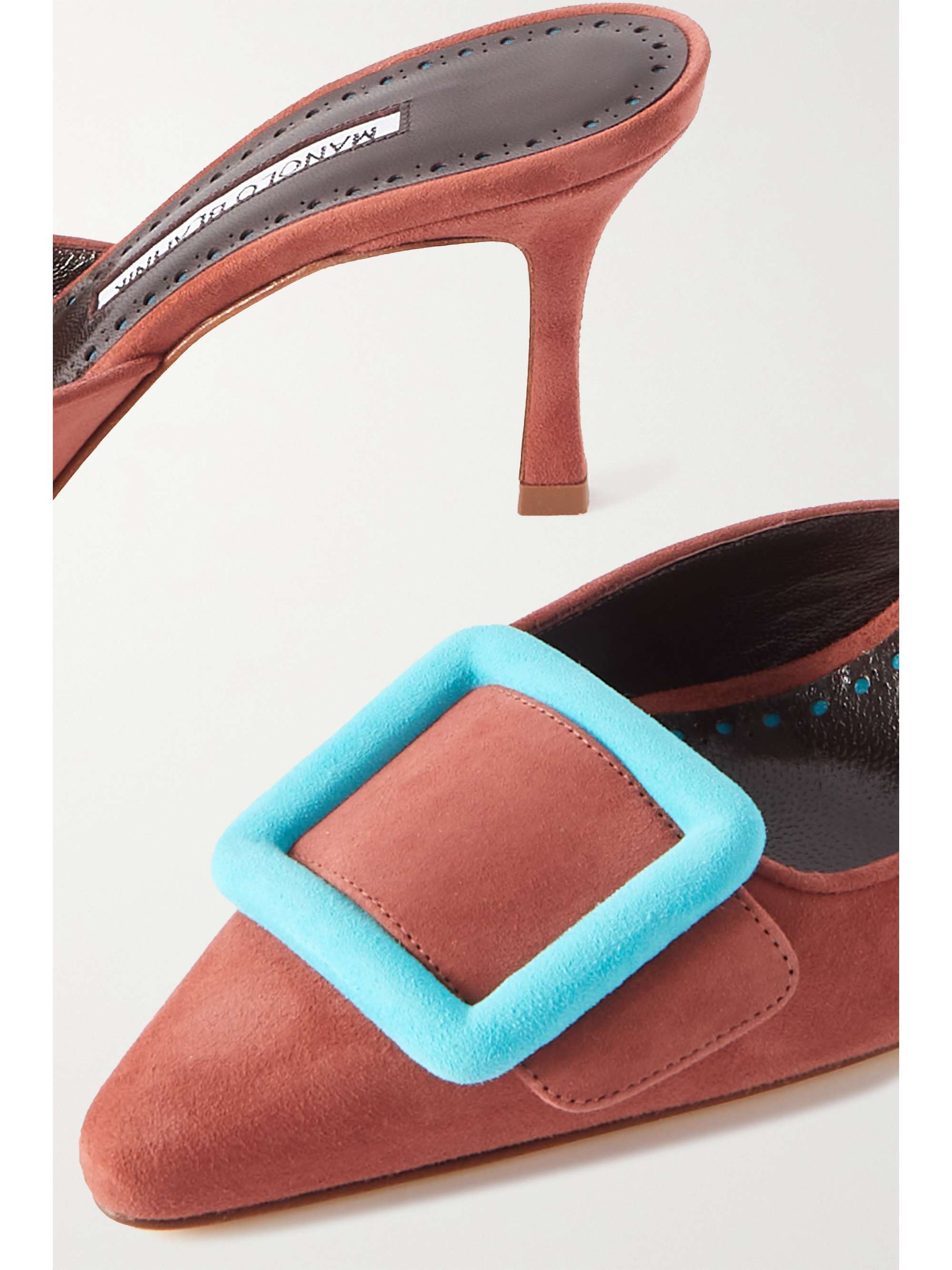 MANOLO BLAHNIK 