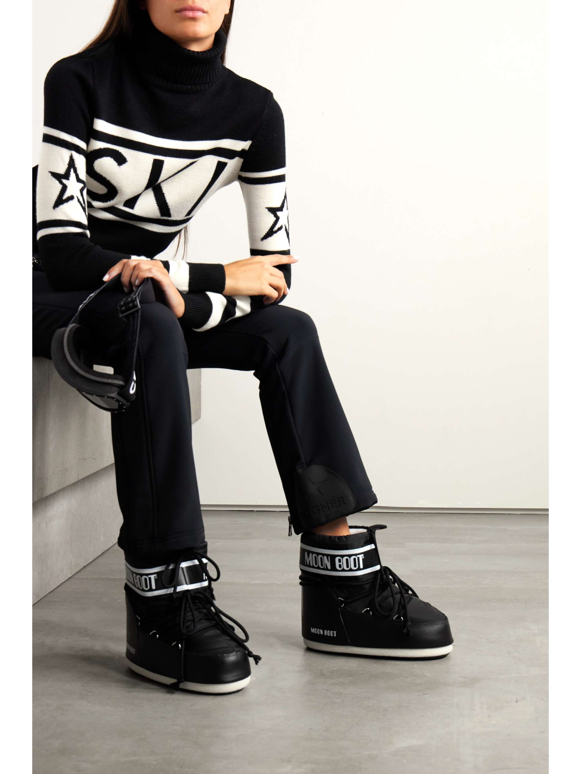 MOON BOOT 