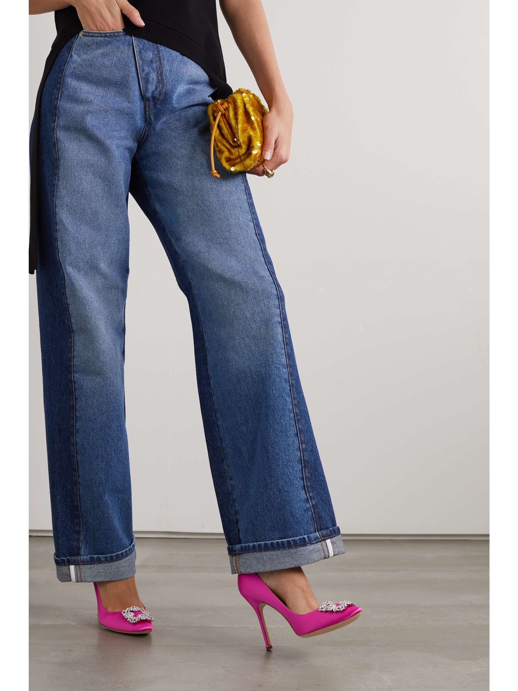 MANOLO BLAHNIK 