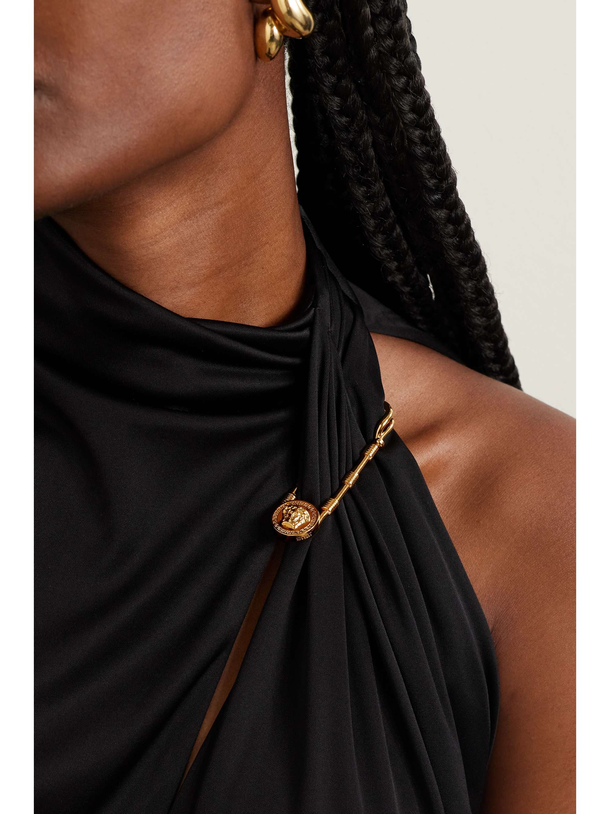 VERSACE ブローチ