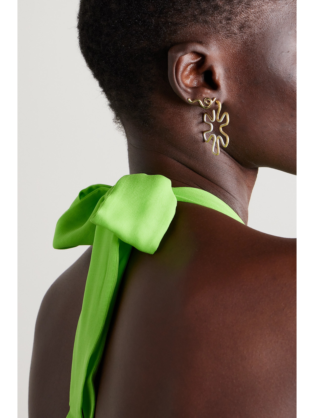 Bea Bongiasca Margherita 9-karat Gold And Enamel Earrings In Gold