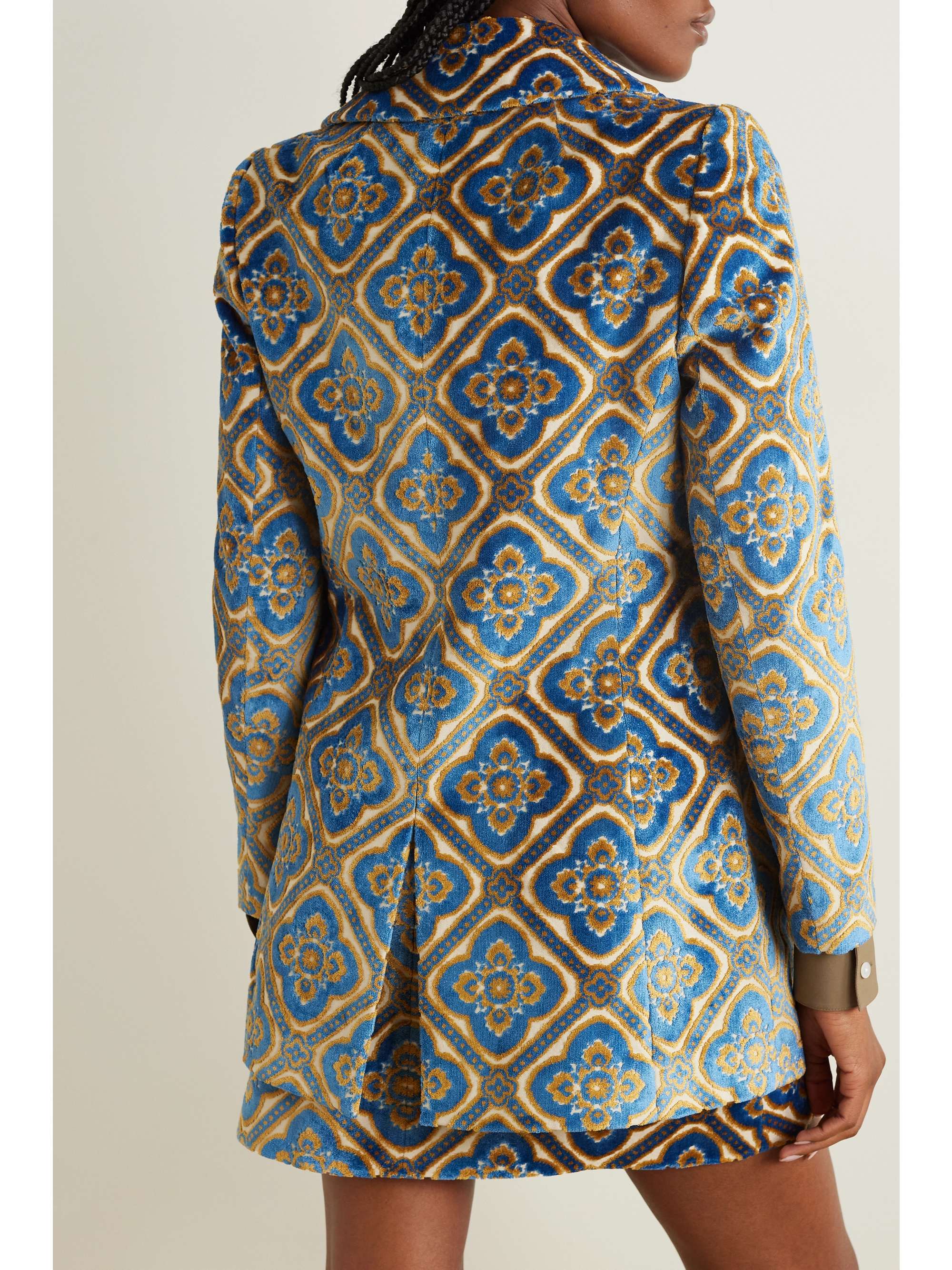 ETRO 