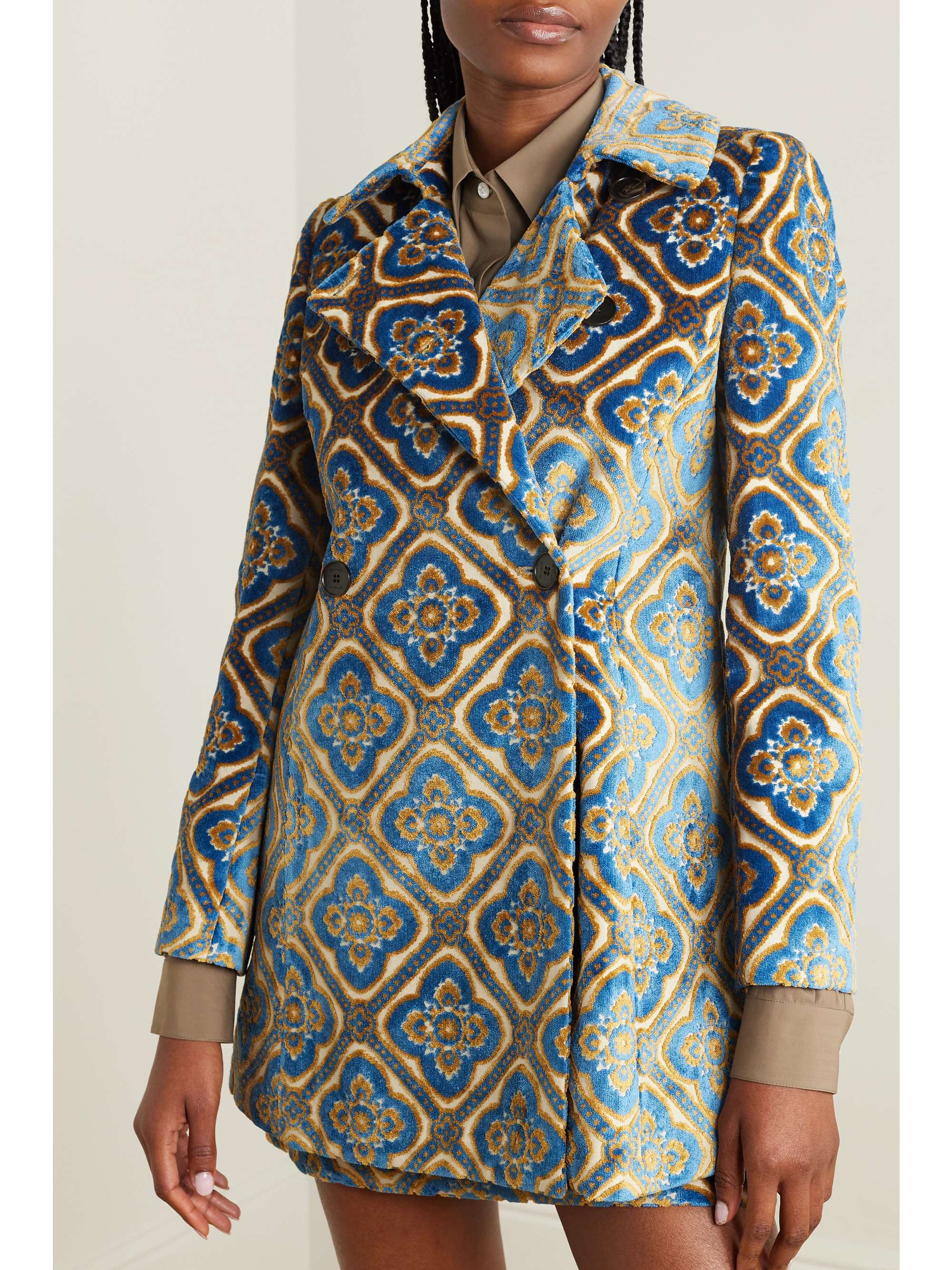 ETRO 