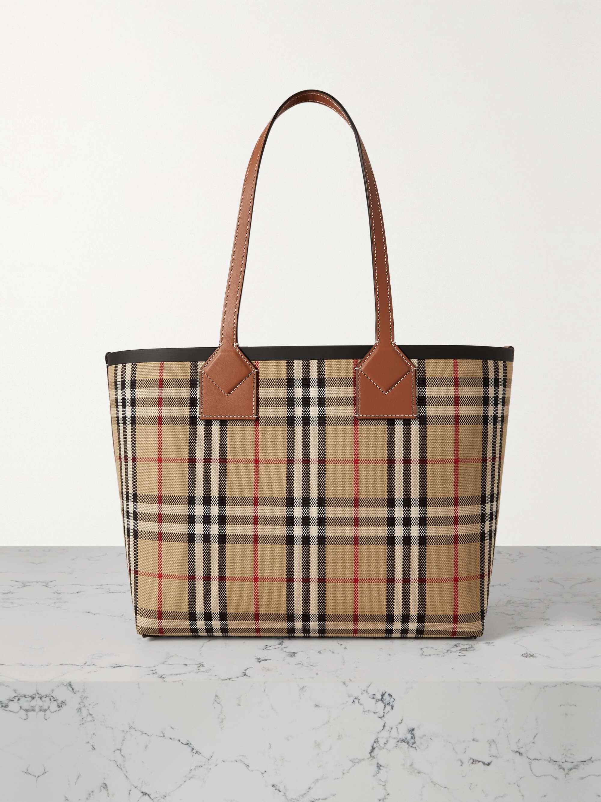 burberry purse