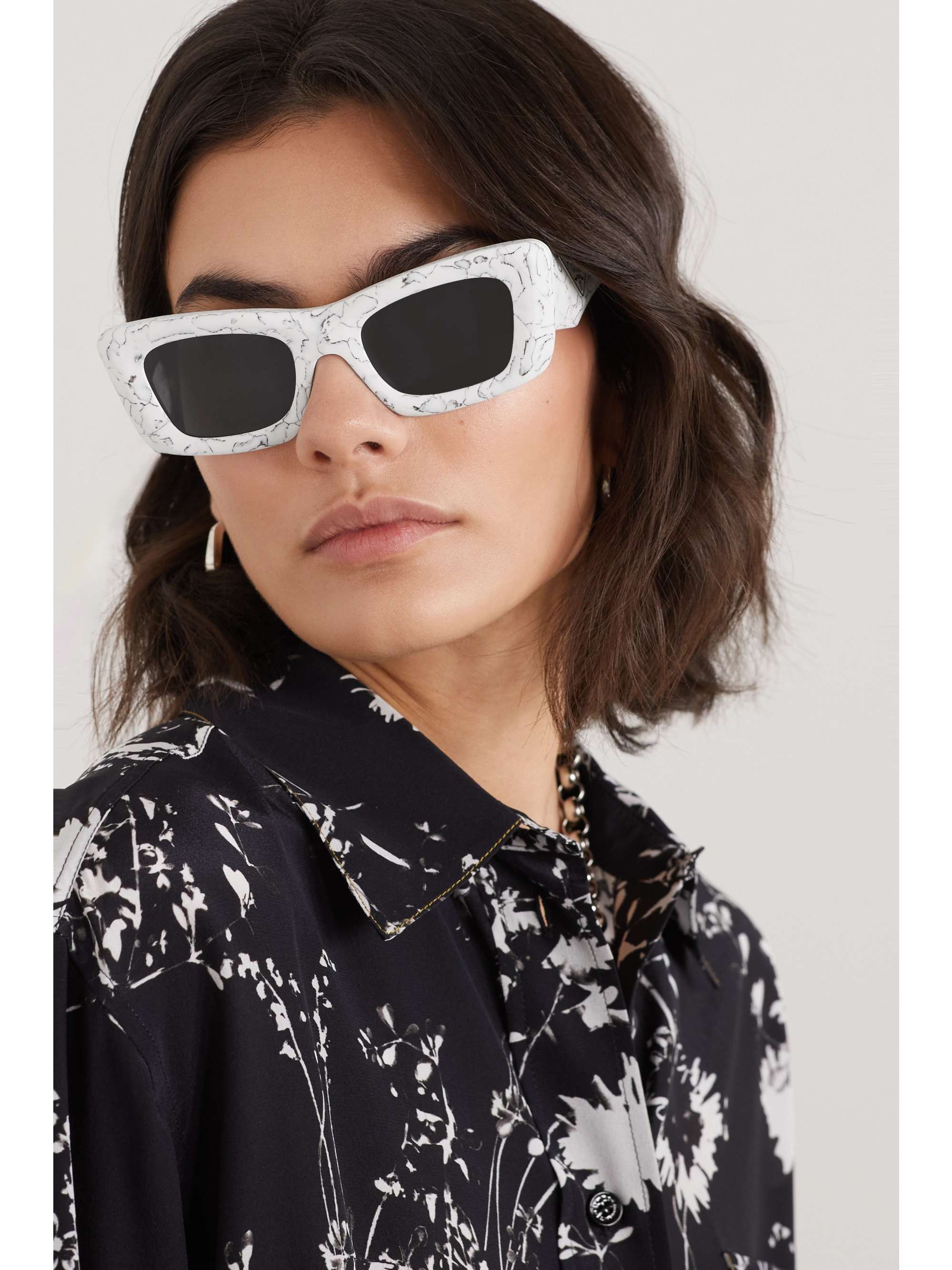 PRADA EYEWEAR 