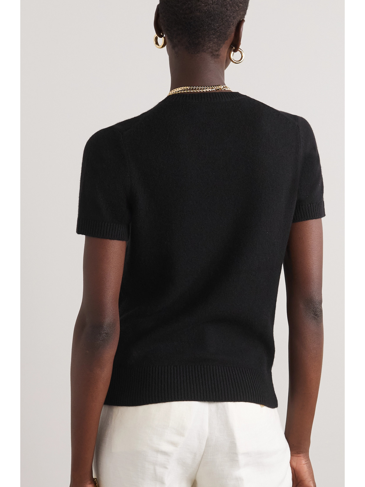 Shop Theory Cashmere Sweater In Black