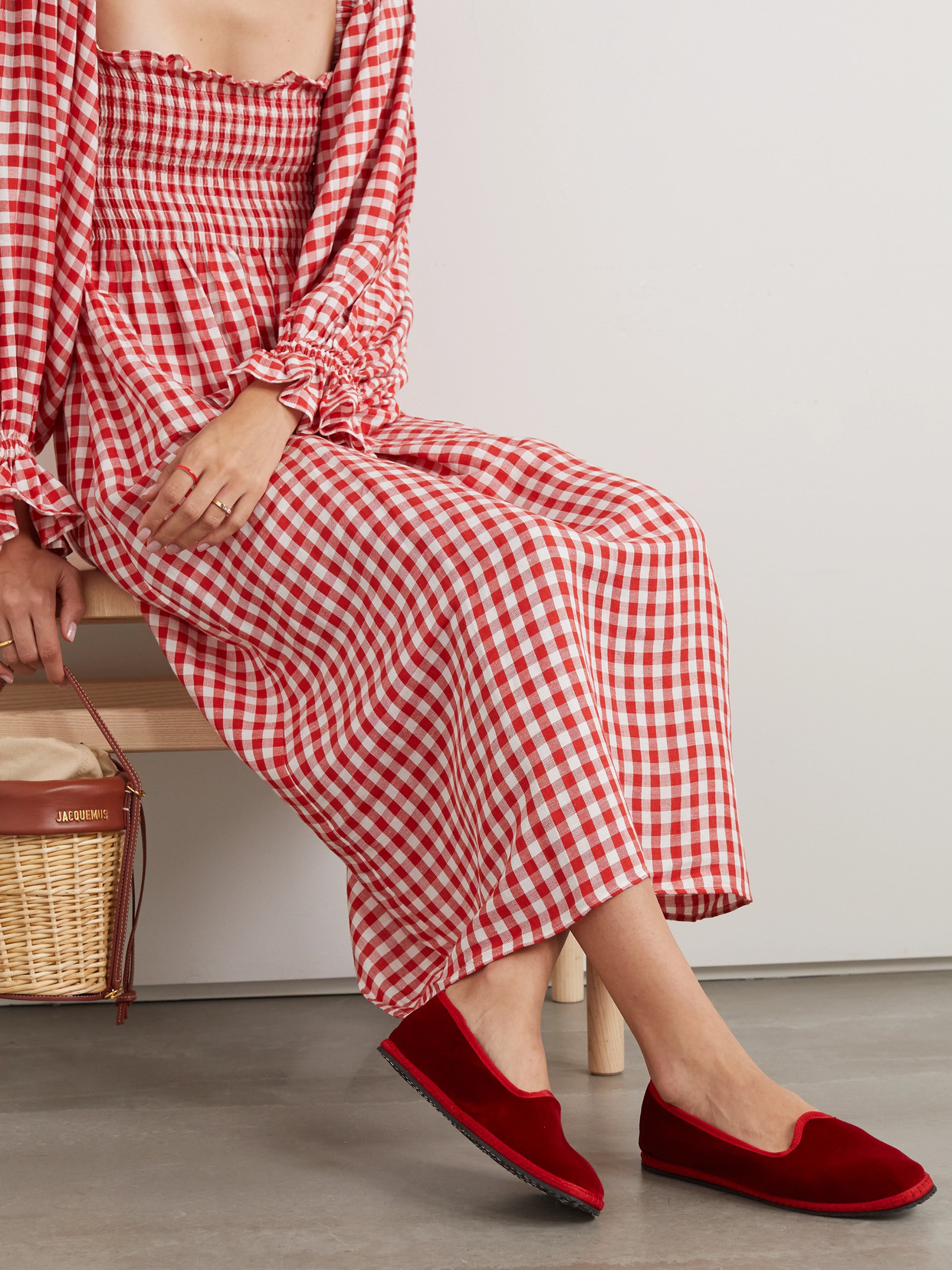 Vibi Venezia Furlane Grosgrain-trimmed Velvet Slippers In Red